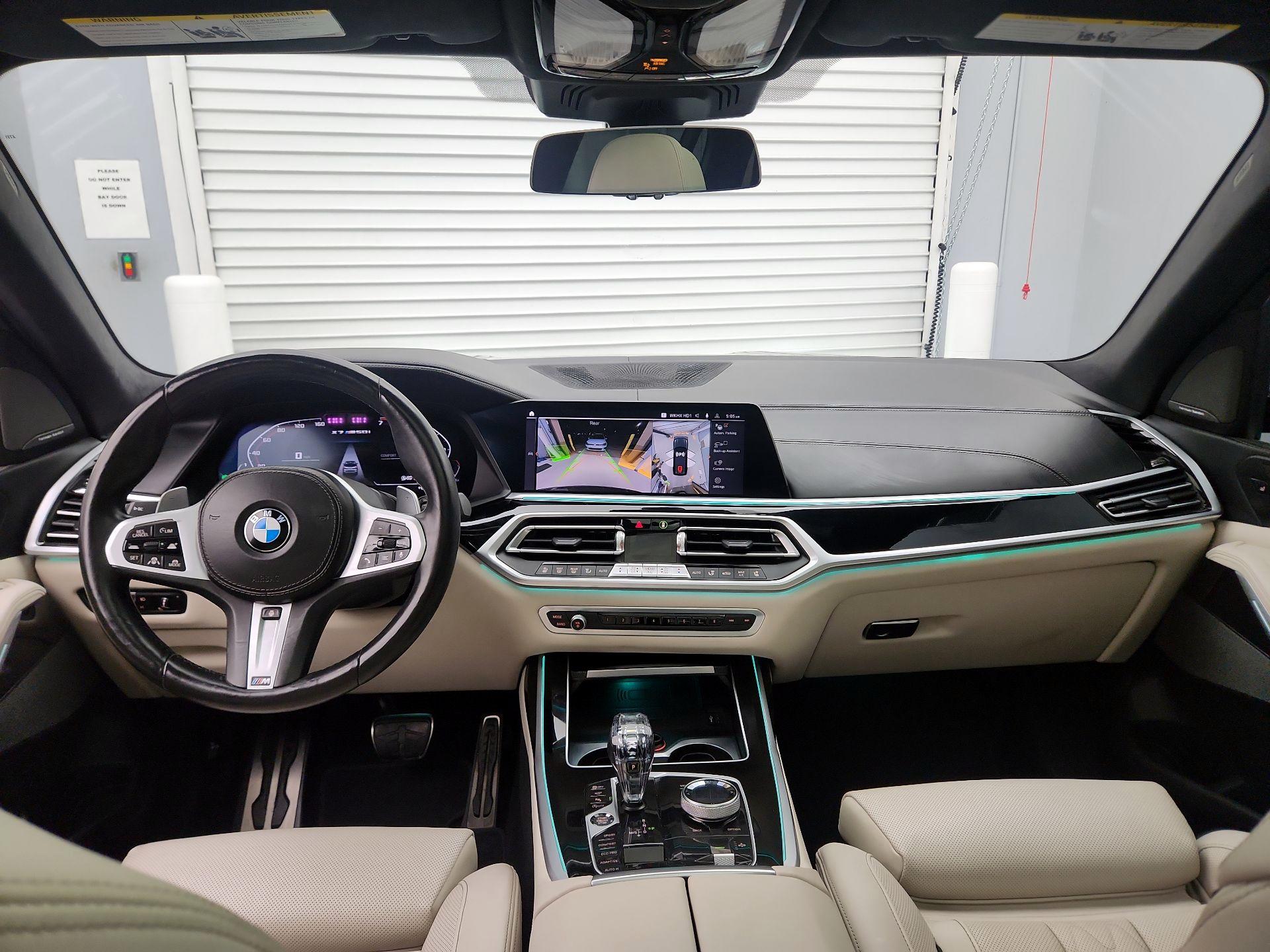 Thumbnail: 2022 BMW X7 - 9