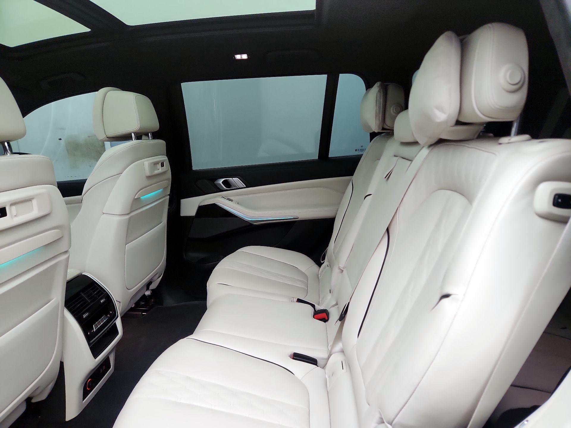 Thumbnail: 2022 BMW X7 - 20