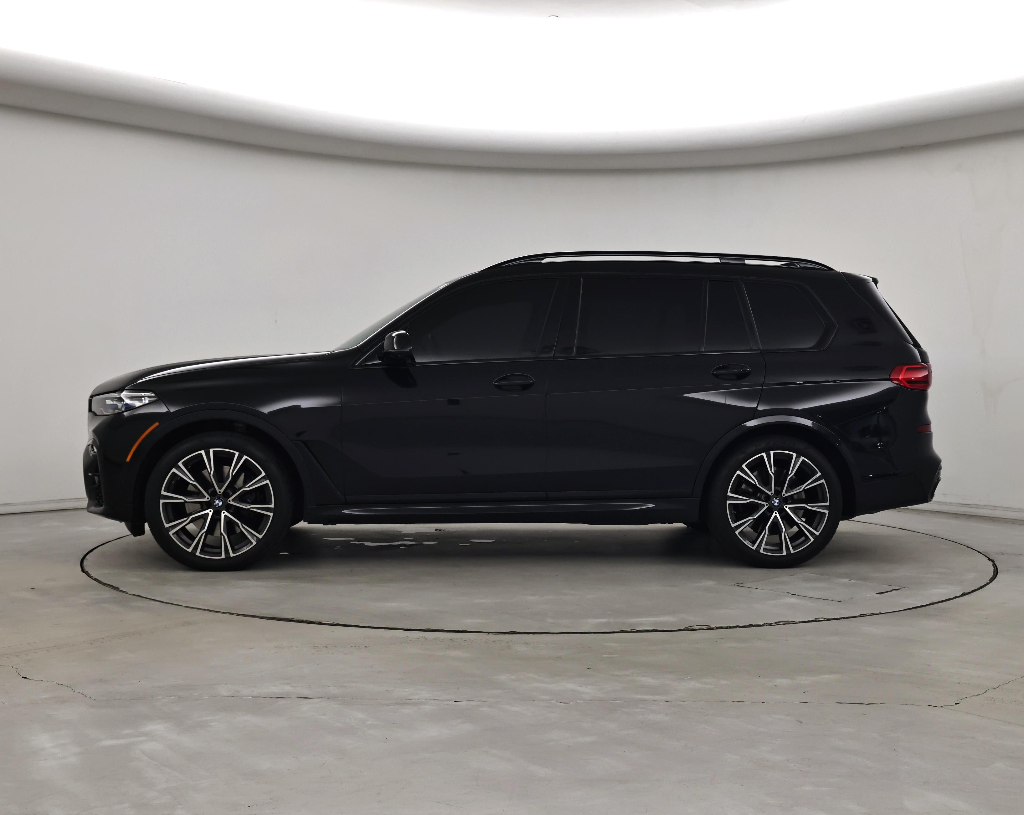 Thumbnail: 2022 BMW X7 - 3
