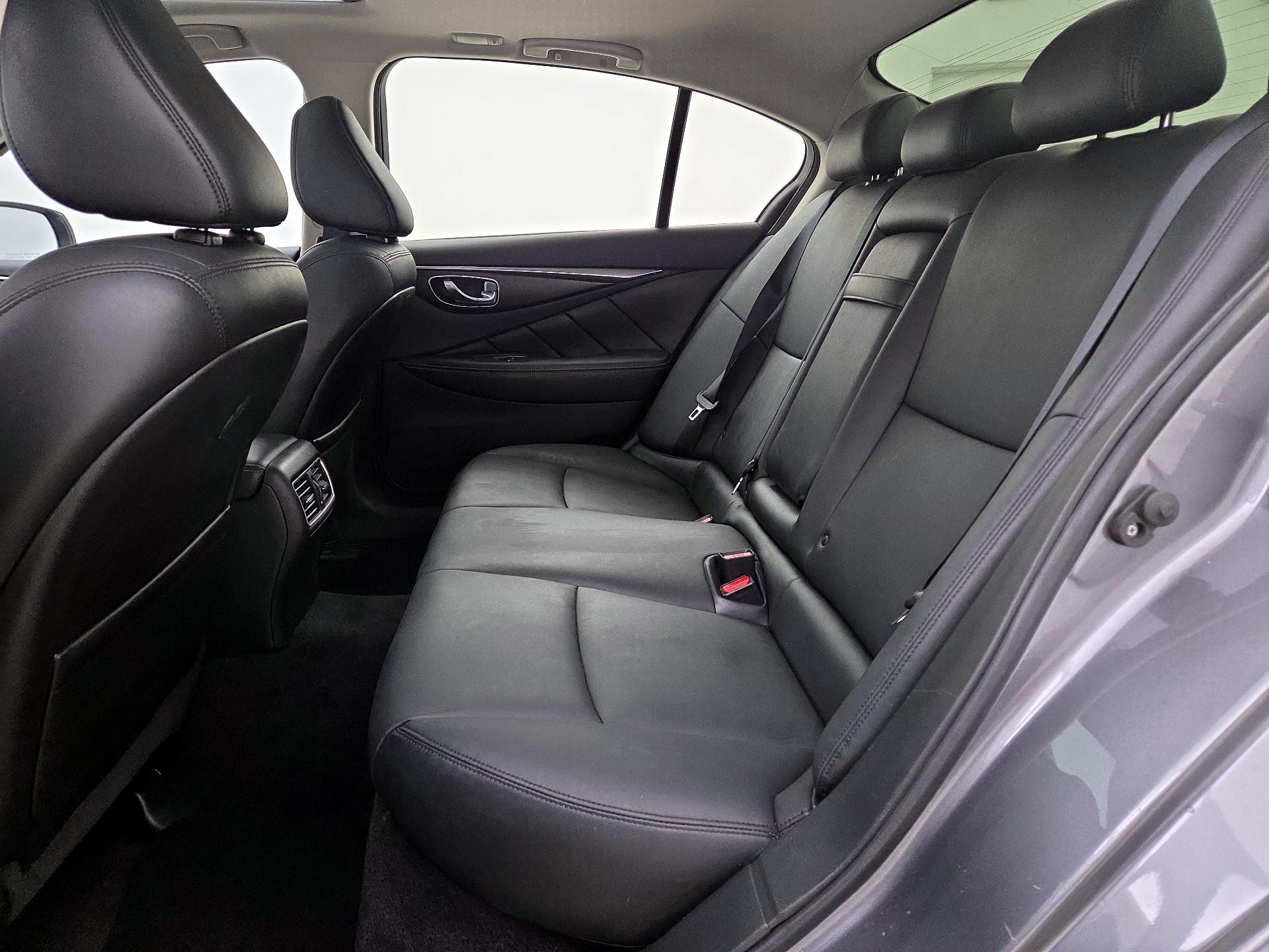 Thumbnail: 2019 INFINITI Q50 - 19