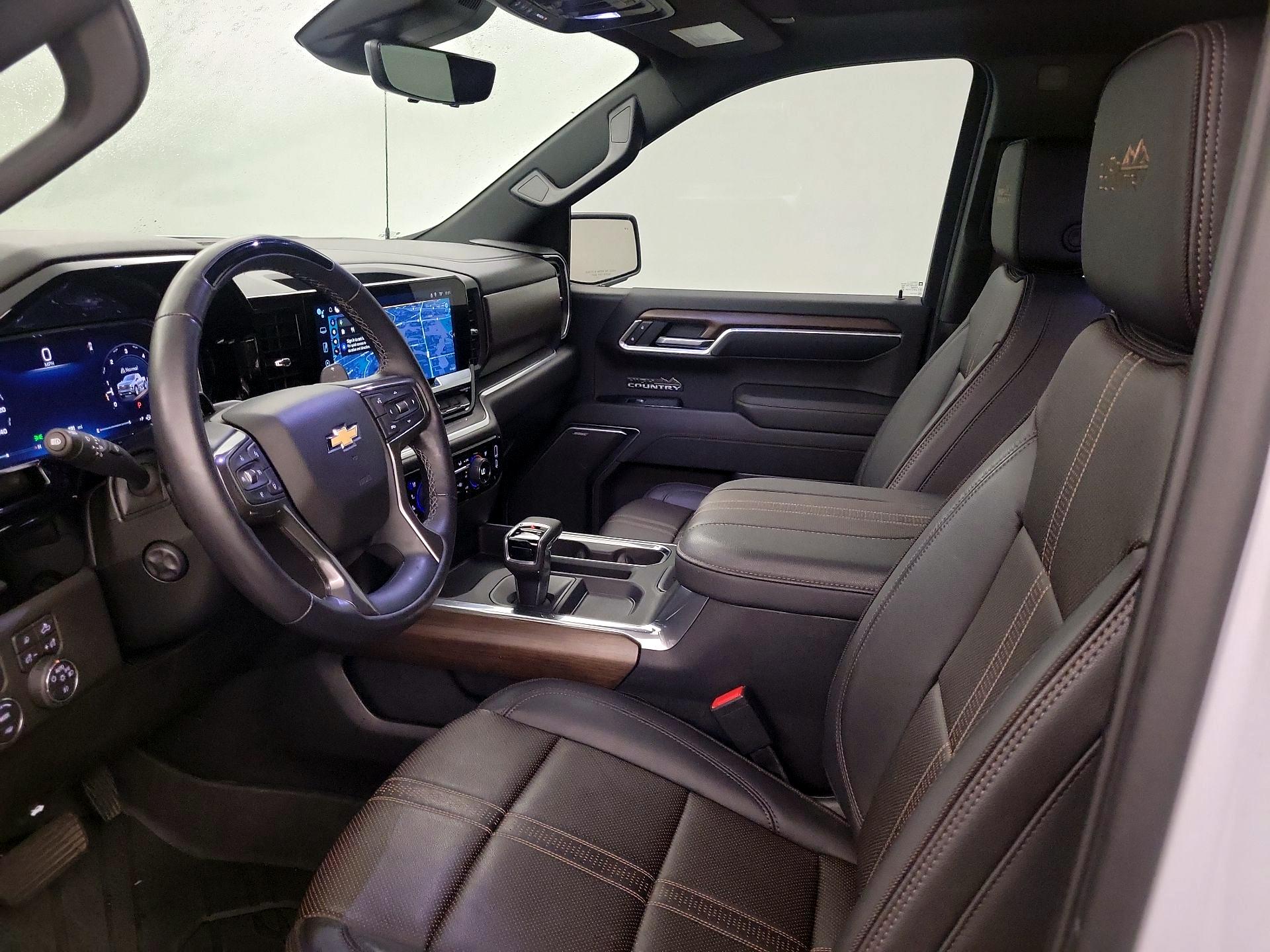 Thumbnail: 2026 Chevrolet Silverado 1500 - 11