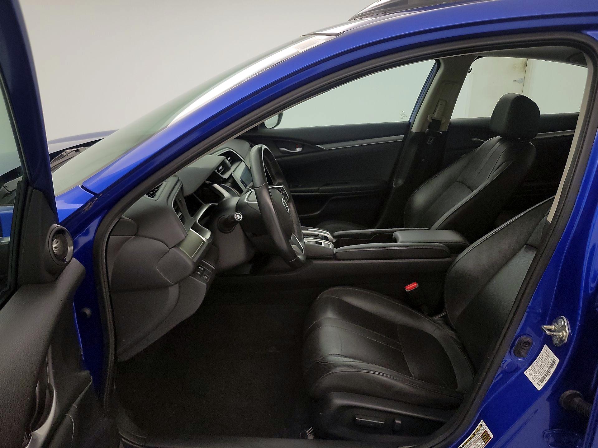 Thumbnail: 2017 Honda Civic - 11