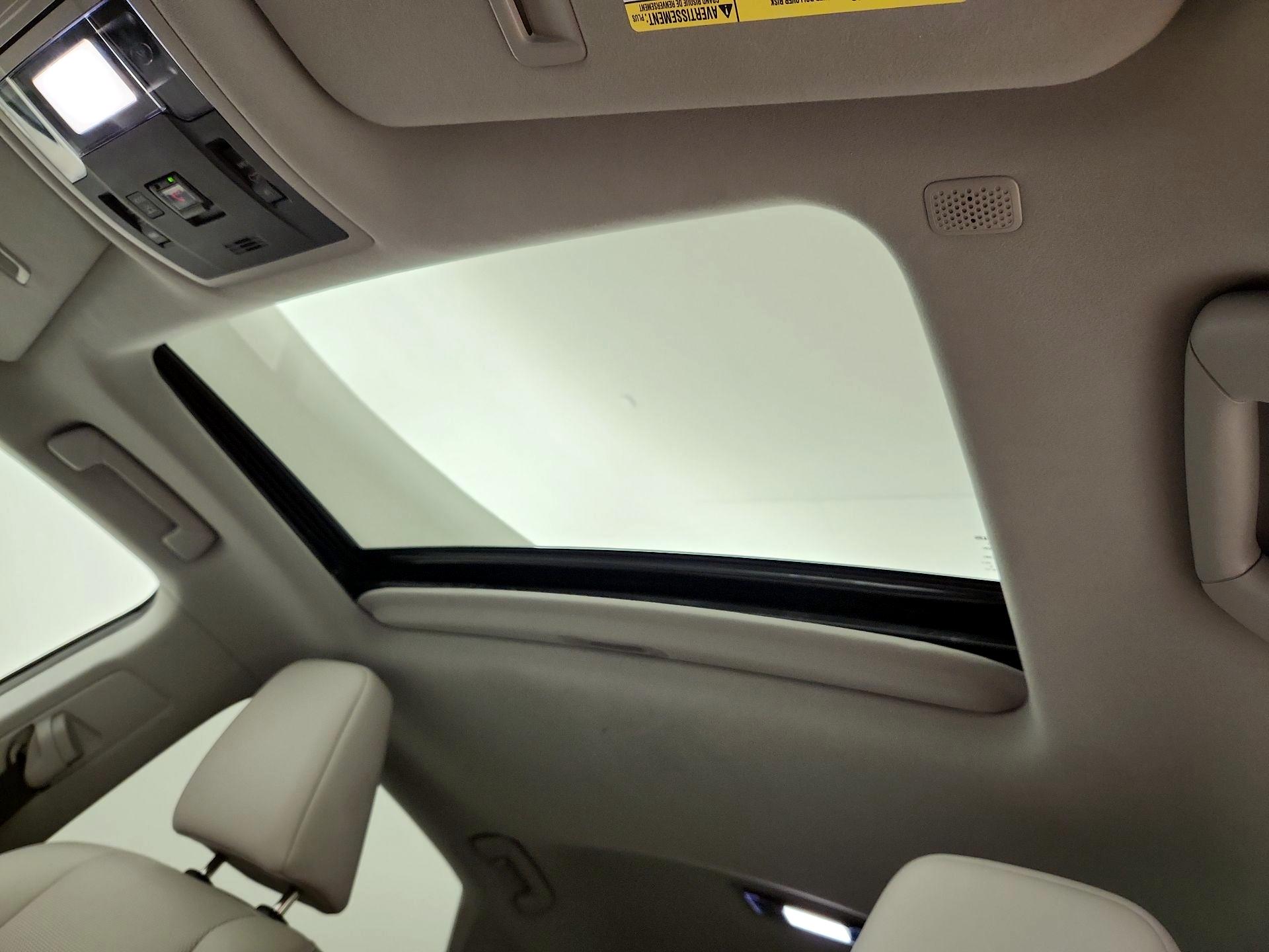 Thumbnail: 2020 Lexus RX - 19