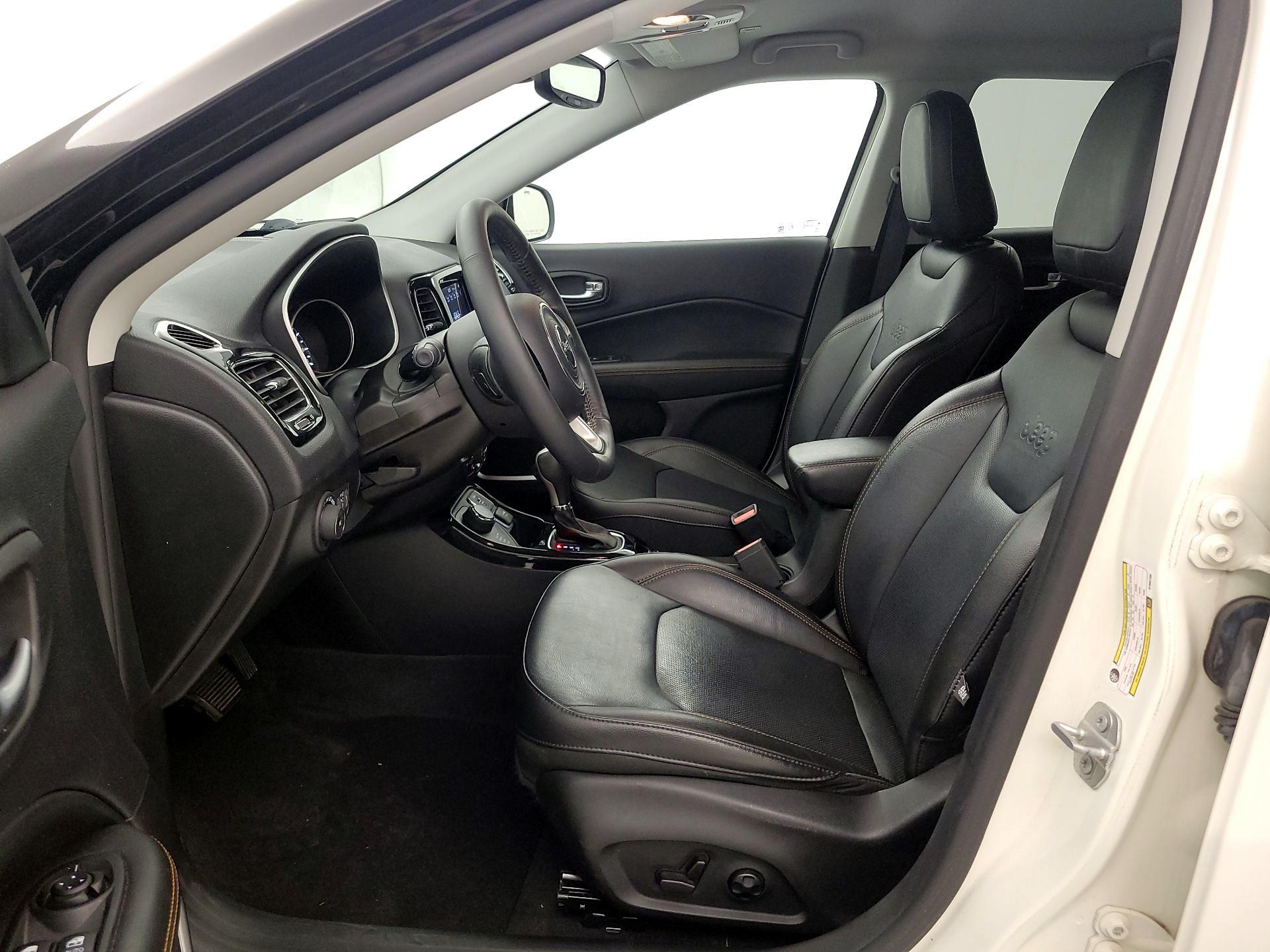 Thumbnail: 2019 Jeep Compass - 11