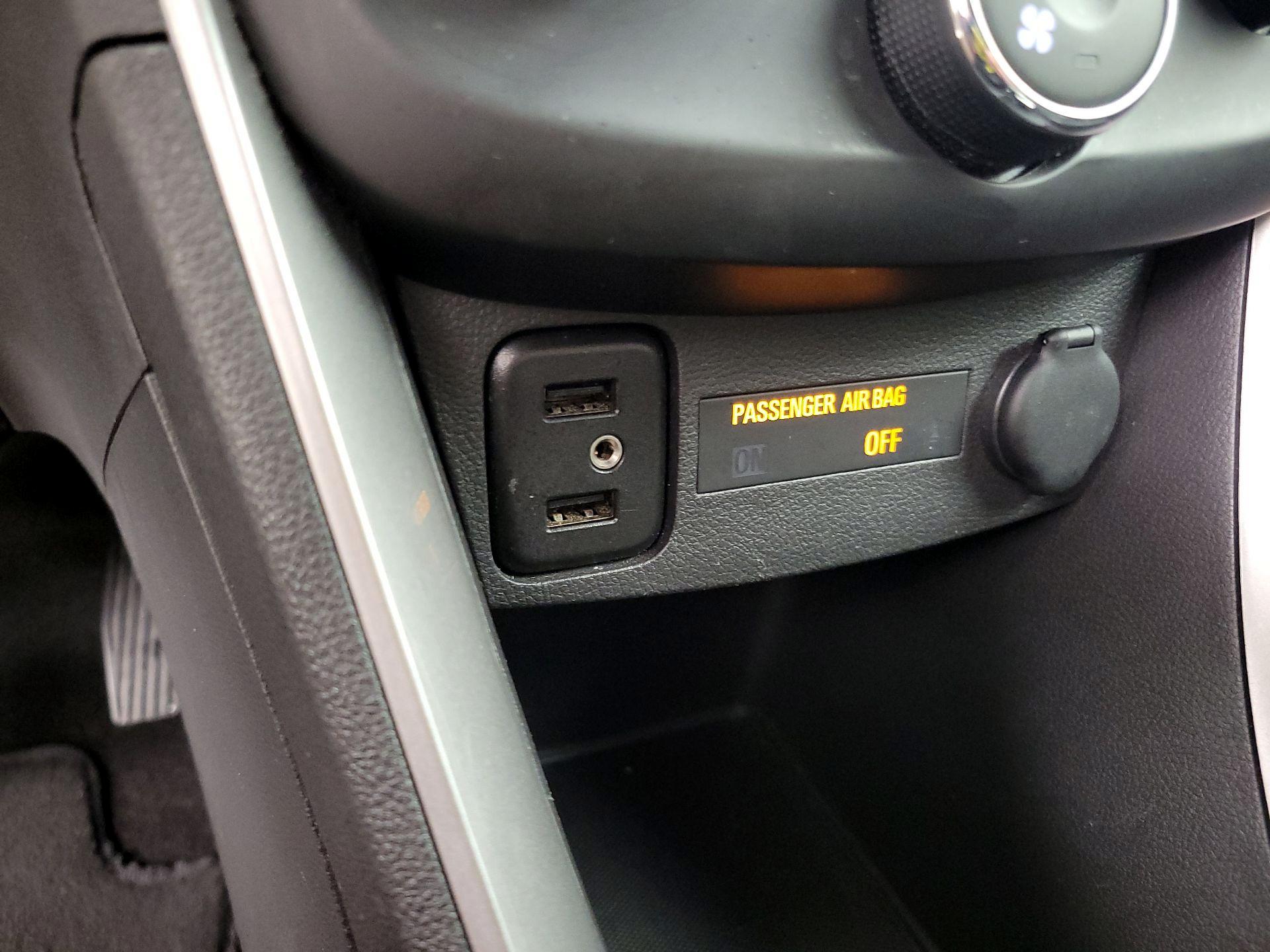Thumbnail: 2019 Chevrolet Trax - 18