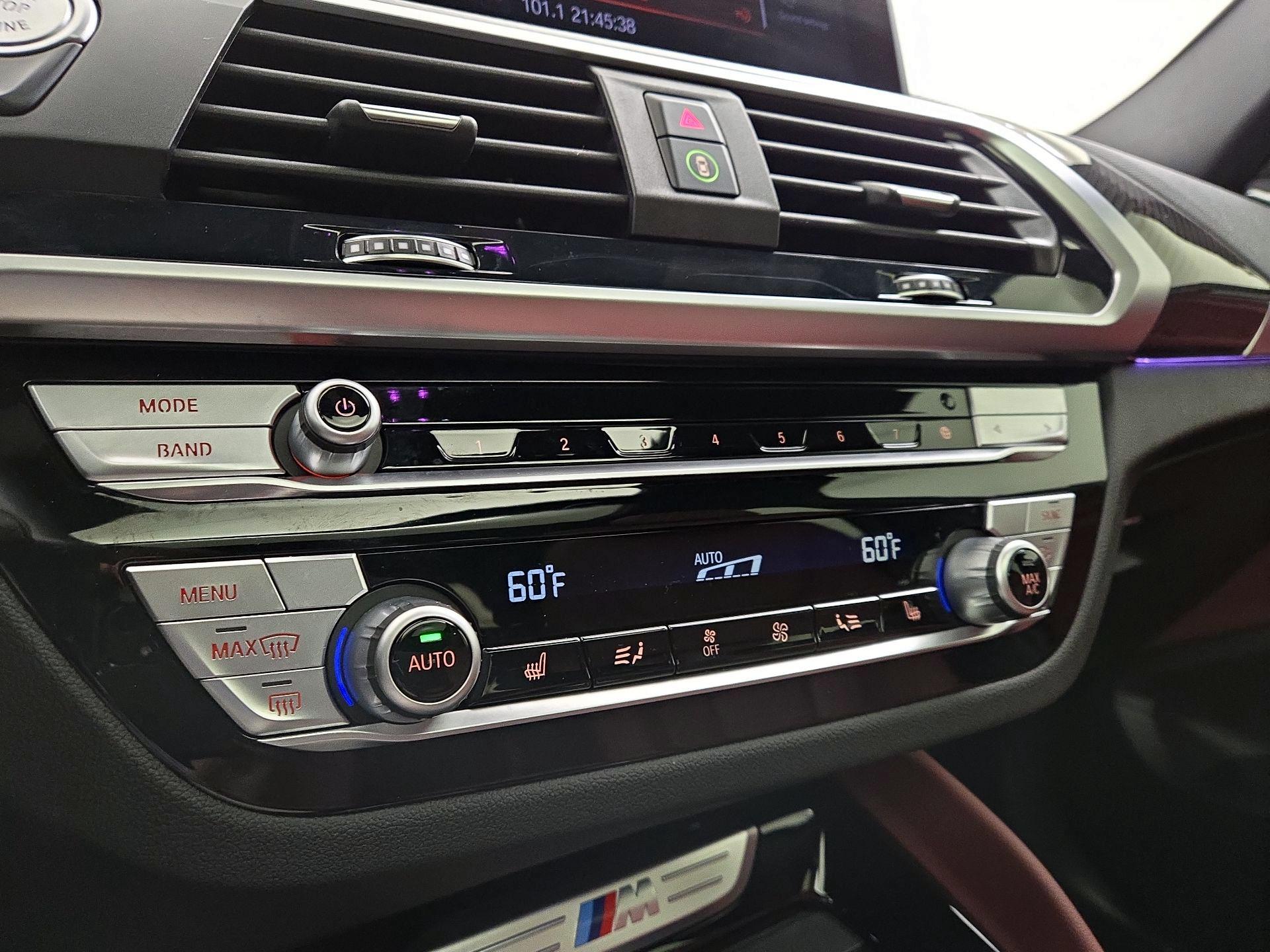 Thumbnail: 2021 BMW X4 - 17