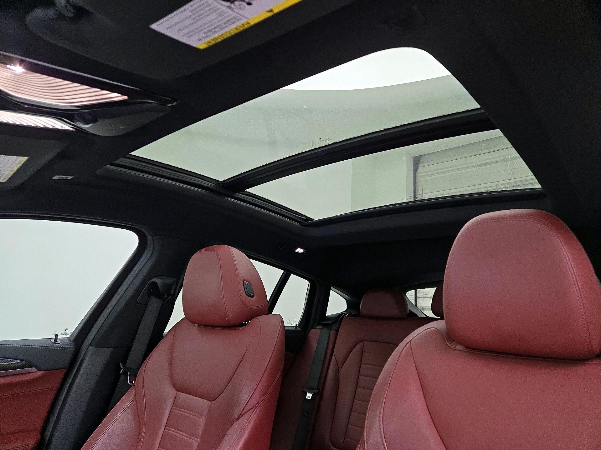 Thumbnail: 2021 BMW X4 - 20