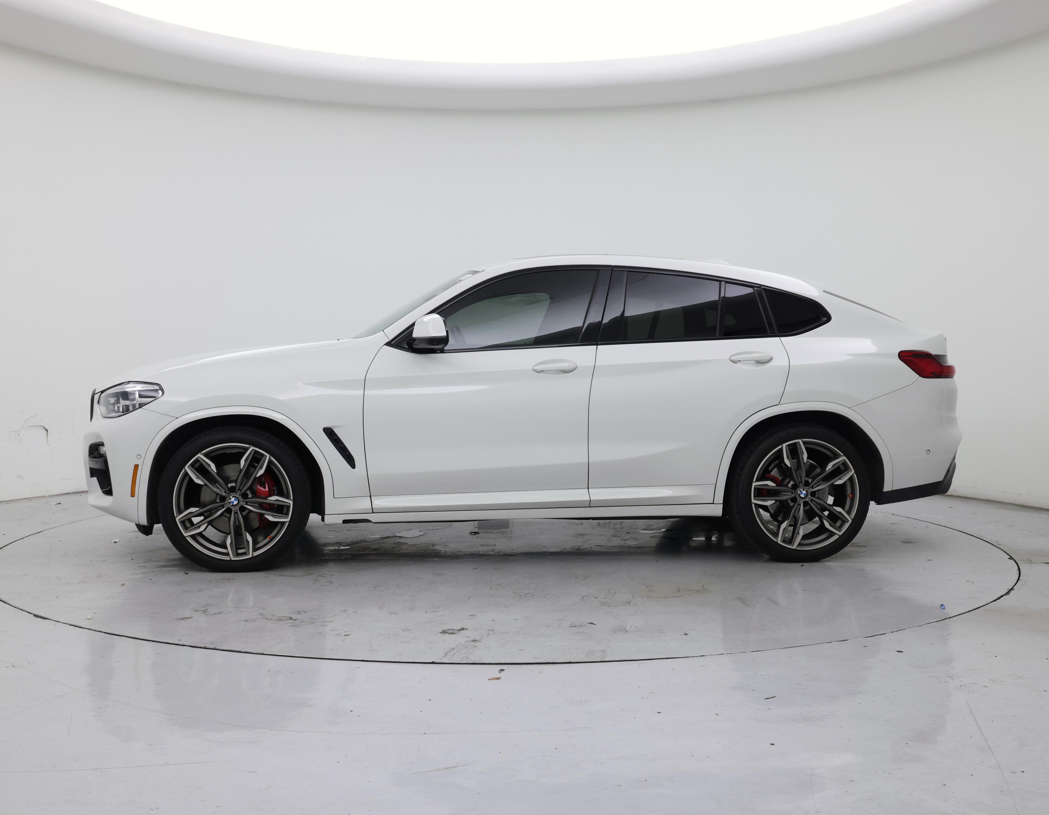 Thumbnail: 2021 BMW X4 - 3