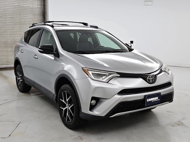 2018 Toyota RAV4 SE
