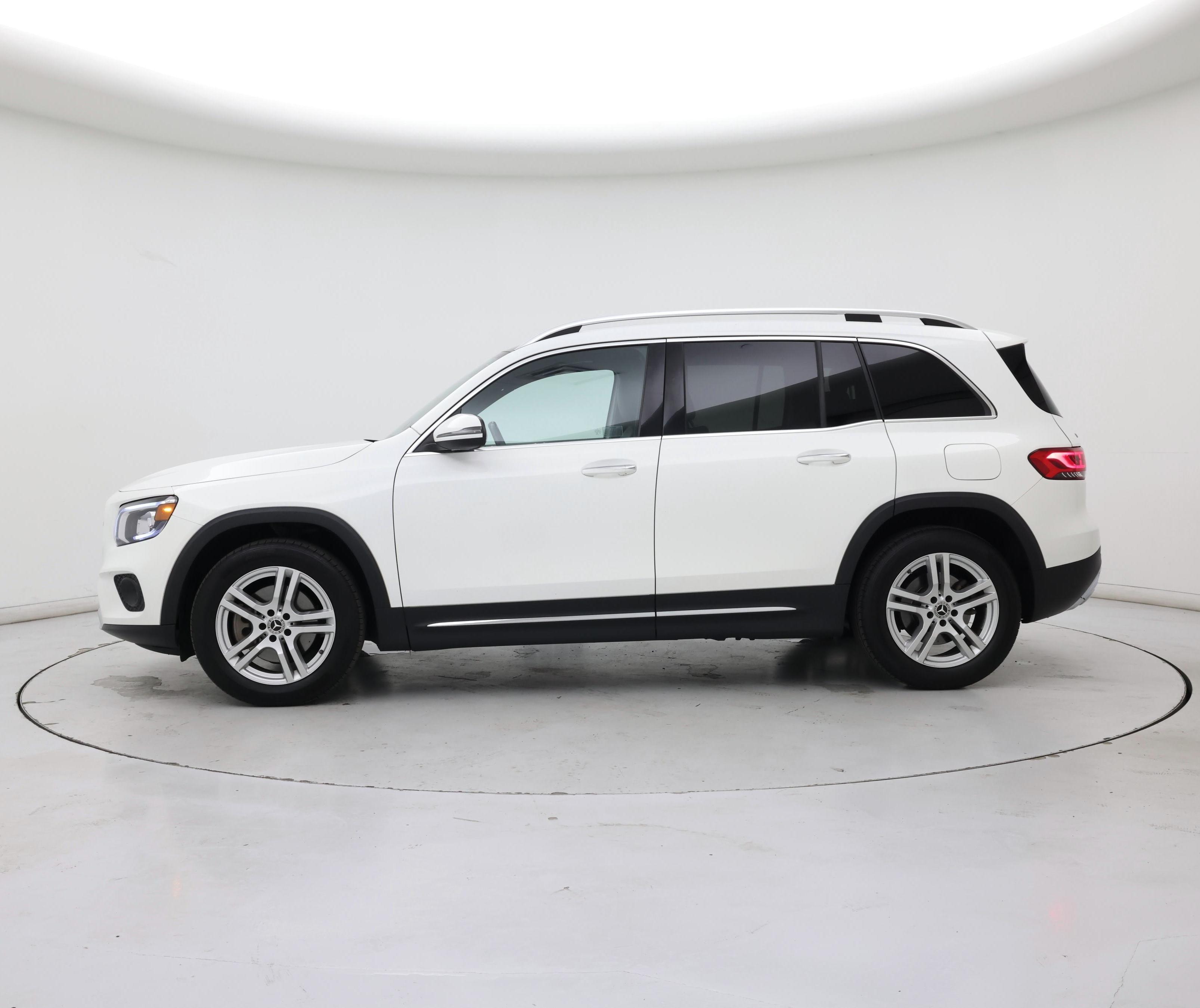 Thumbnail: 2022 Mercedes-Benz GLB - 3