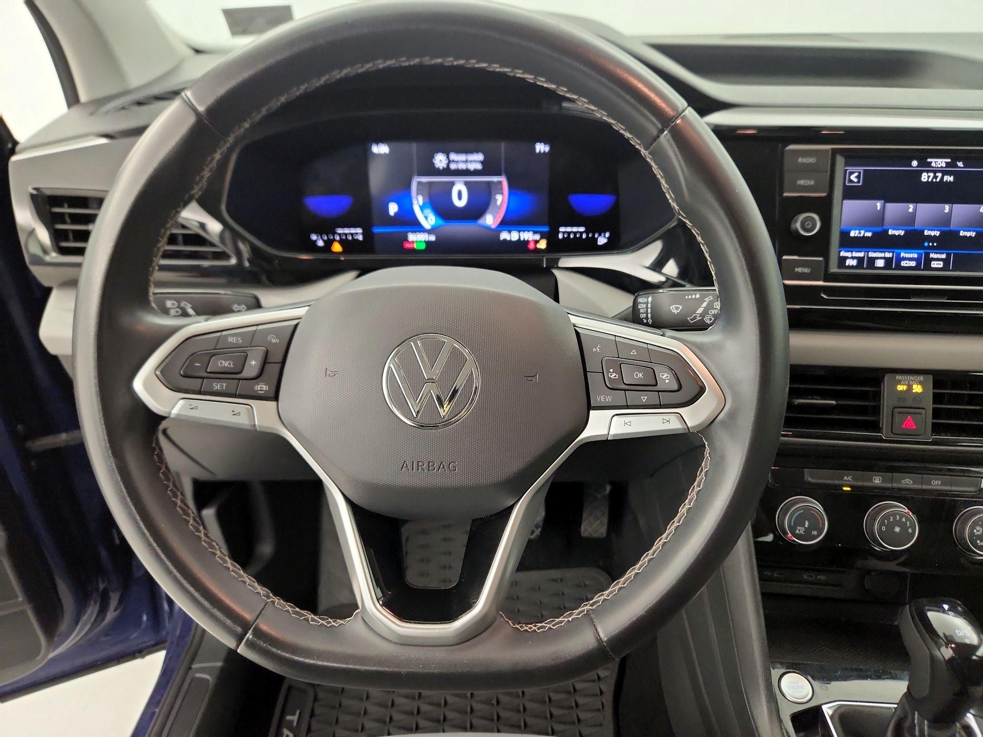 Thumbnail: 2023 Volkswagen Taos - 10