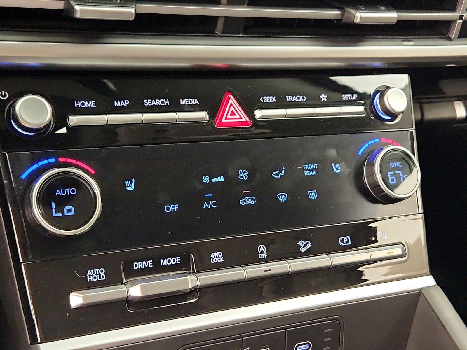 2024 Hyundai Santa Fe XRT - Photo 18