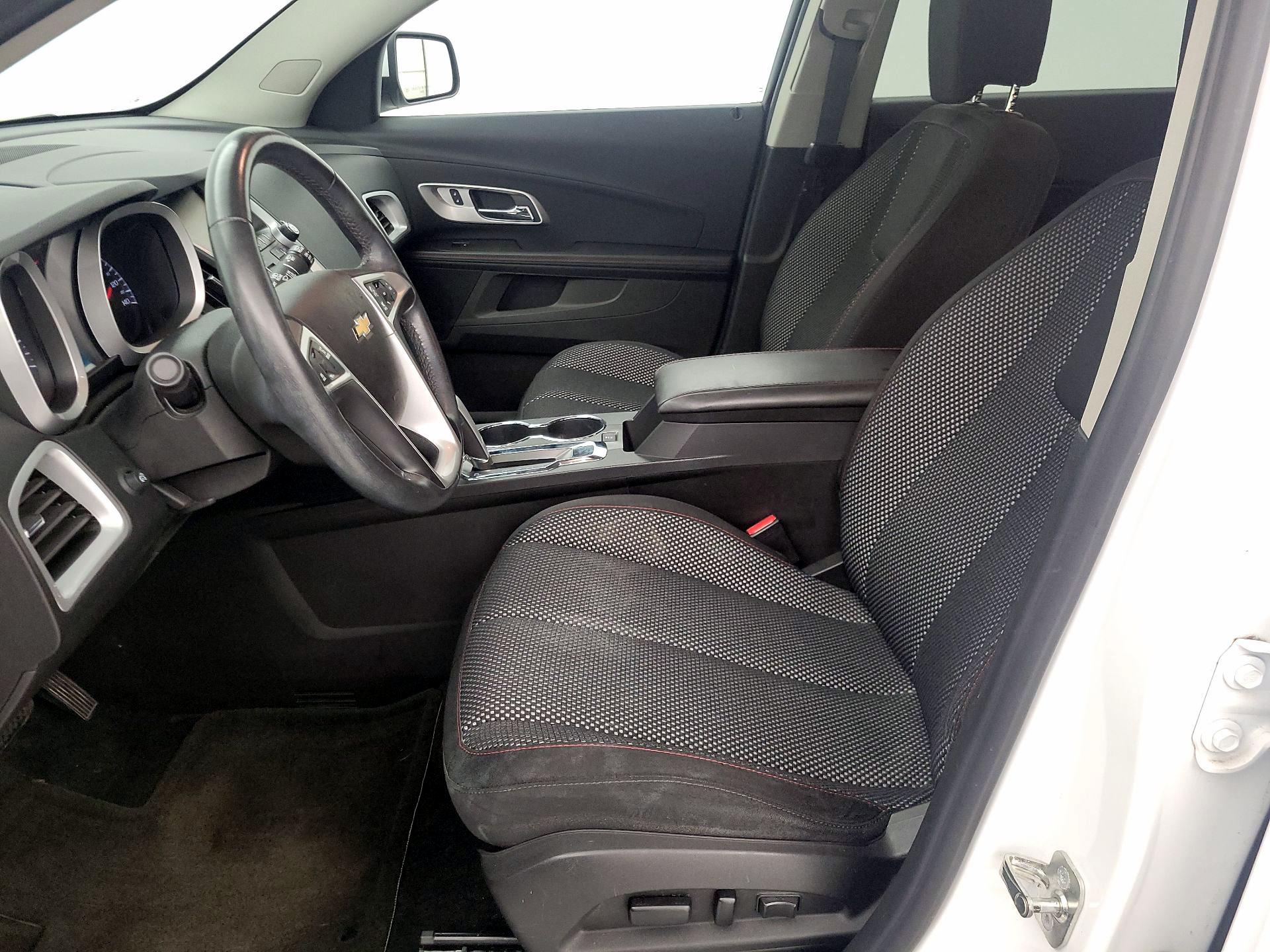 Thumbnail: 2015 Chevrolet Equinox - 11