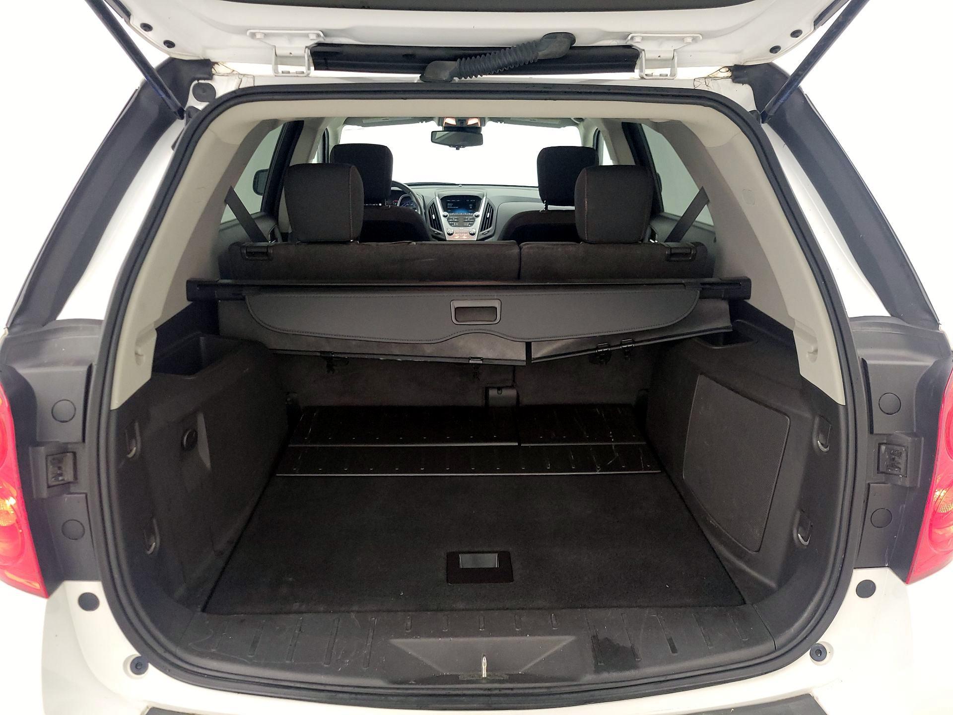 Thumbnail: 2015 Chevrolet Equinox - 19