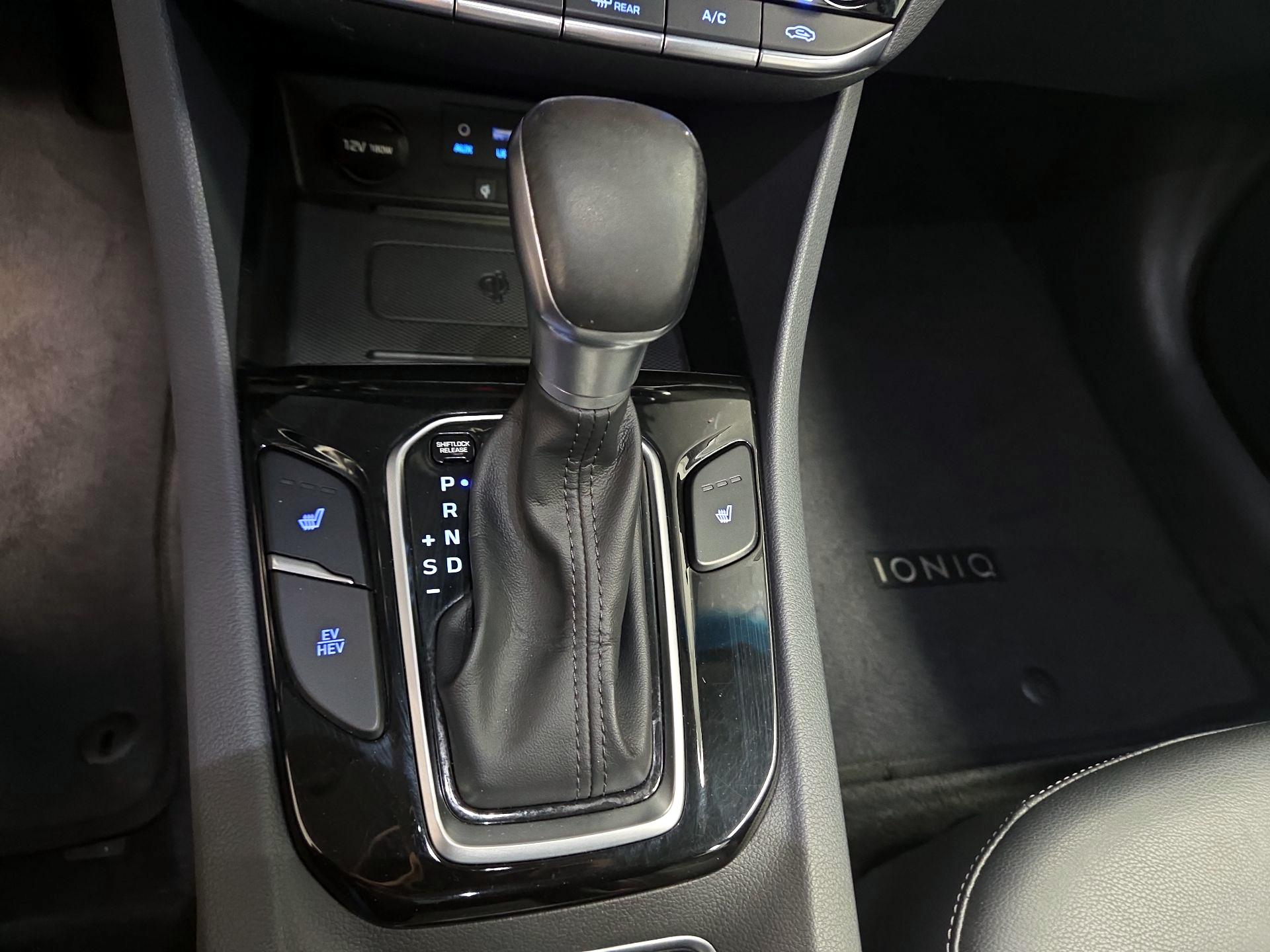 Thumbnail: 2019 Hyundai Ioniq - 15