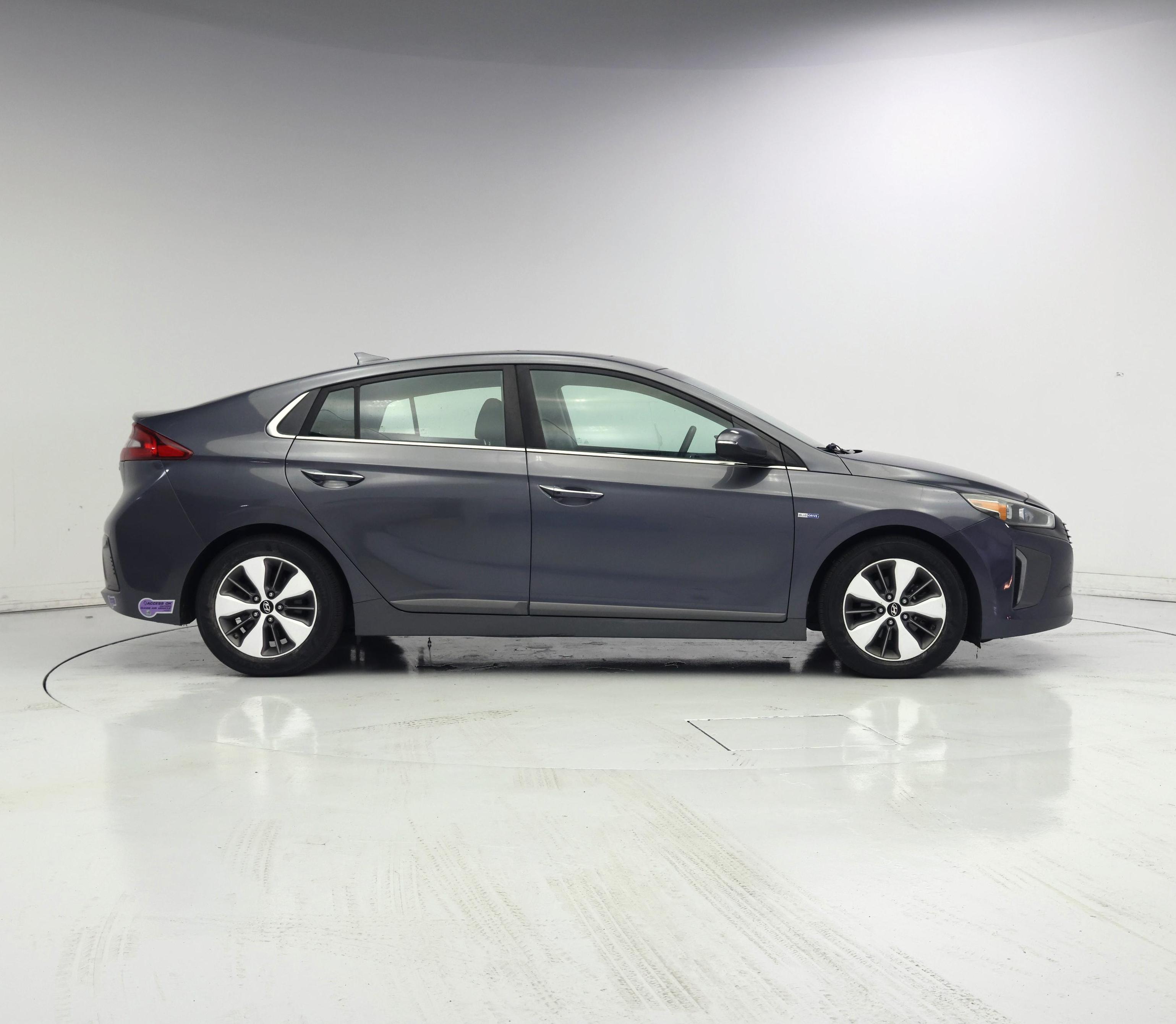 Thumbnail: 2019 Hyundai Ioniq - 7