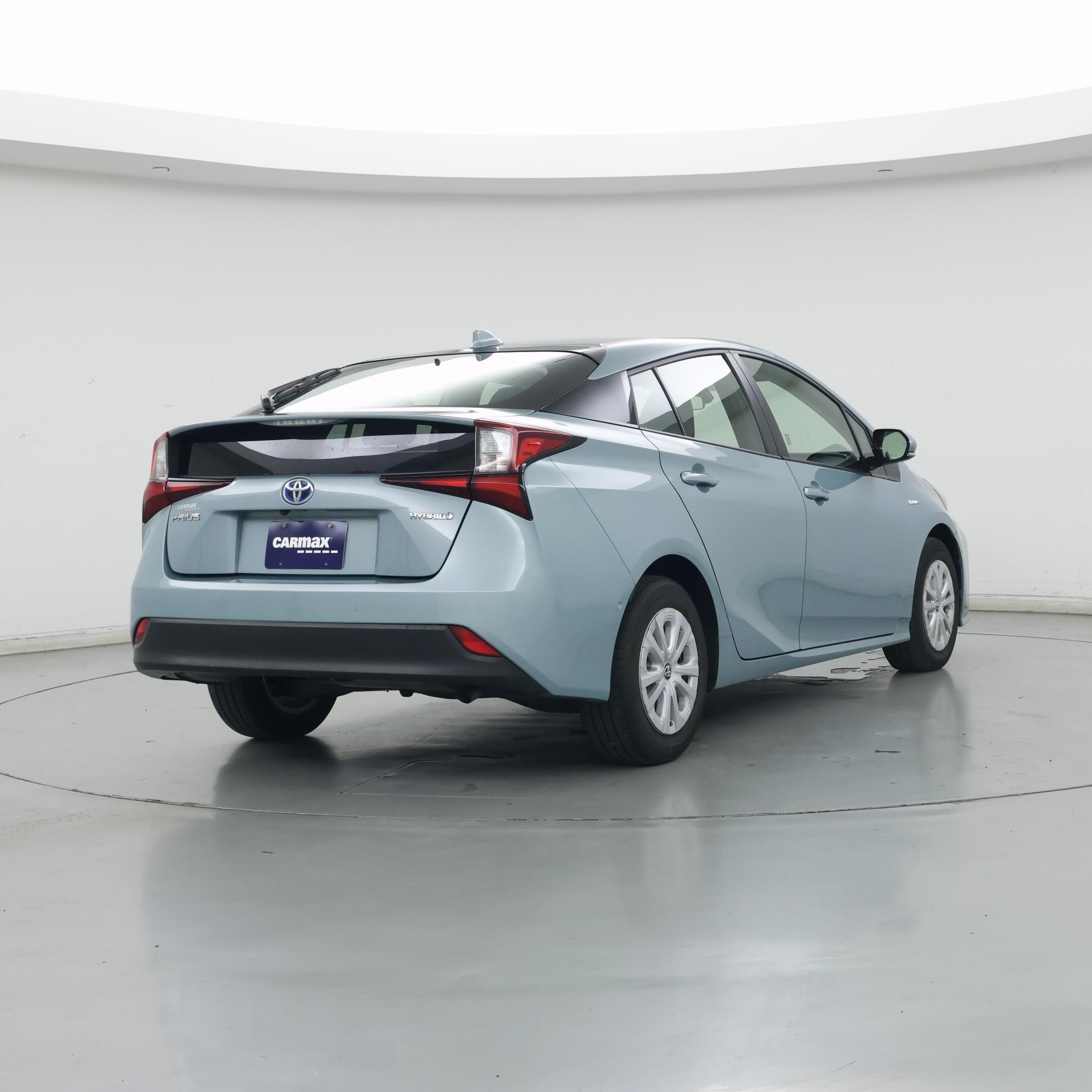 Thumbnail: 2020 Toyota Prius - 8