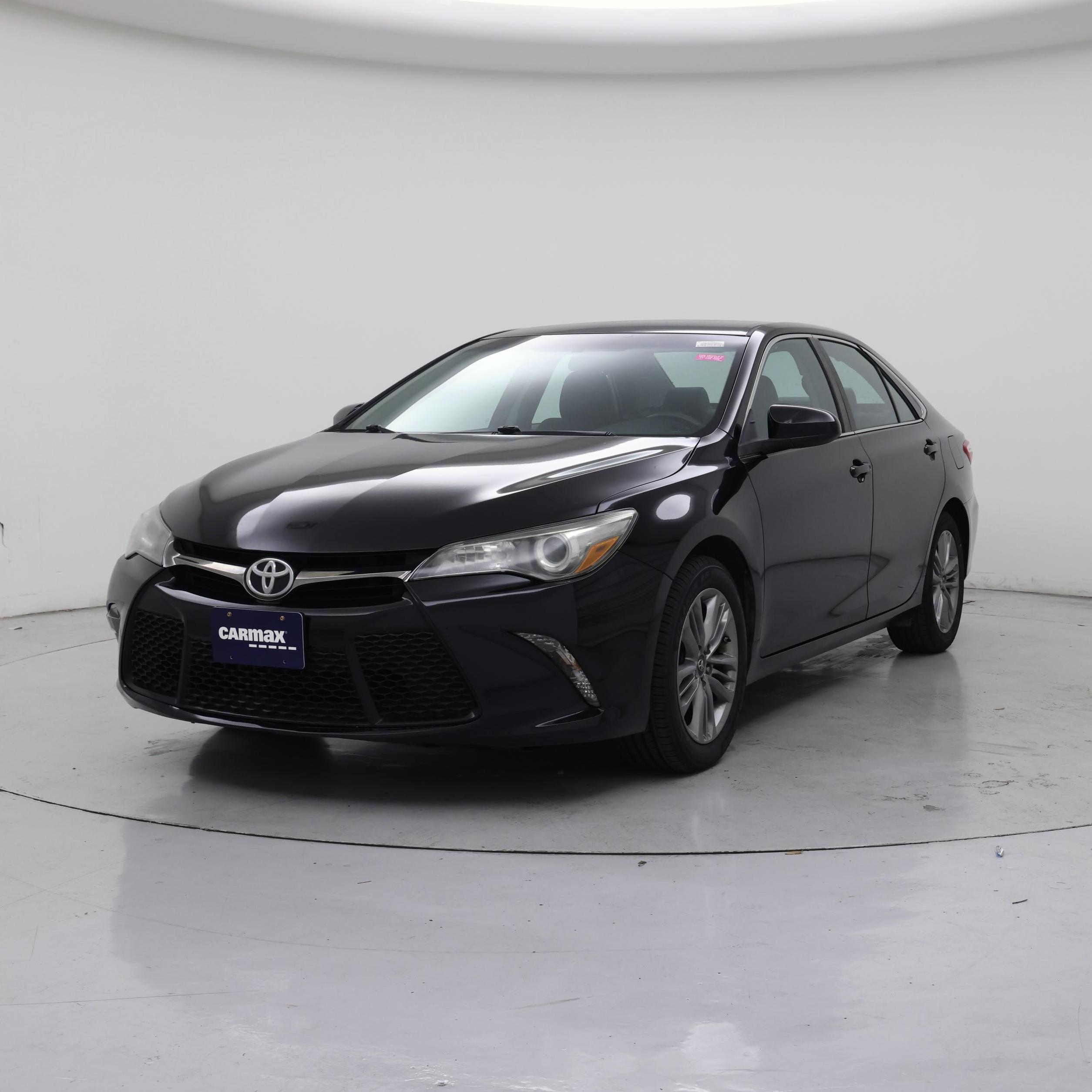 Thumbnail: 2016 Toyota Camry - 4