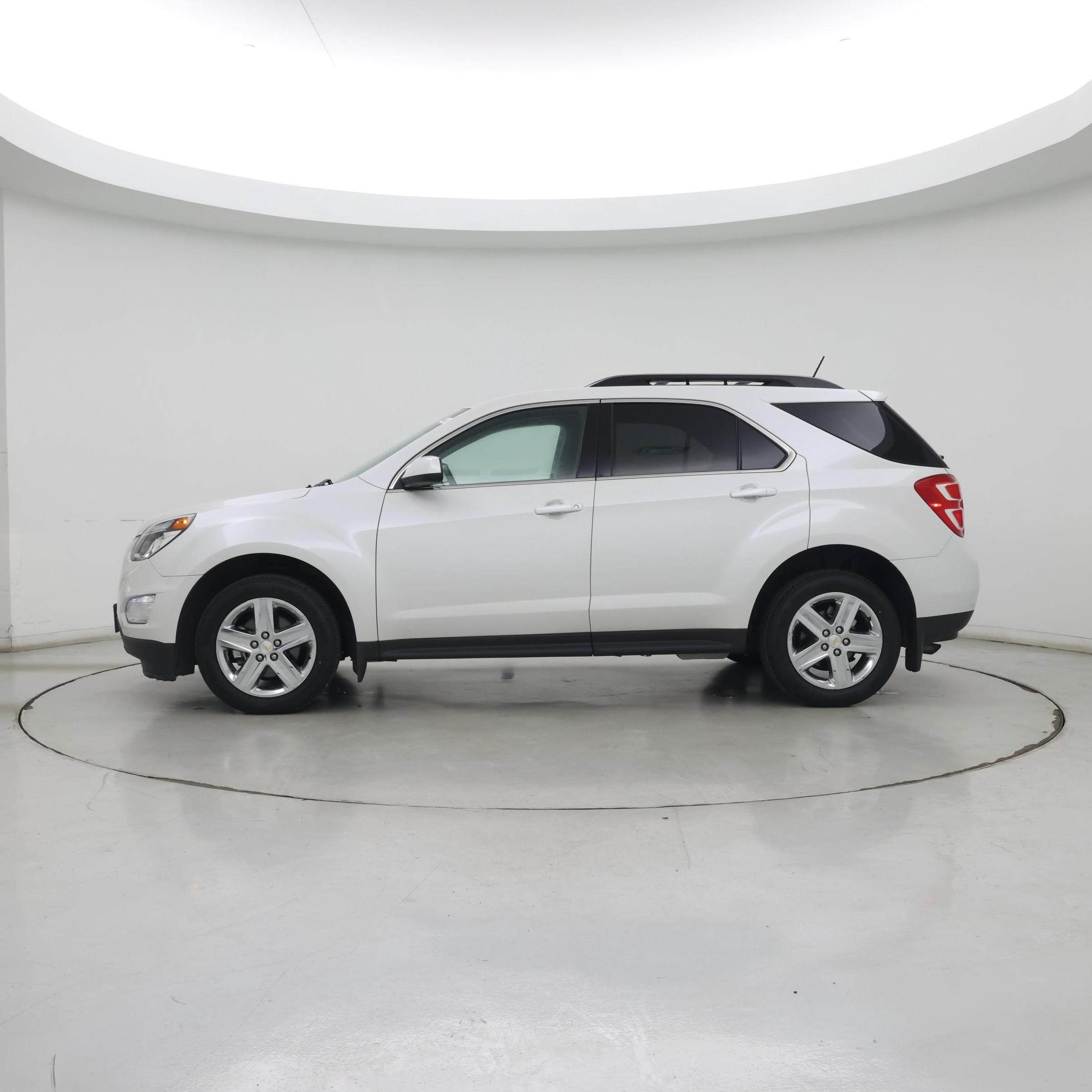Thumbnail: 2016 Chevrolet Equinox - 3