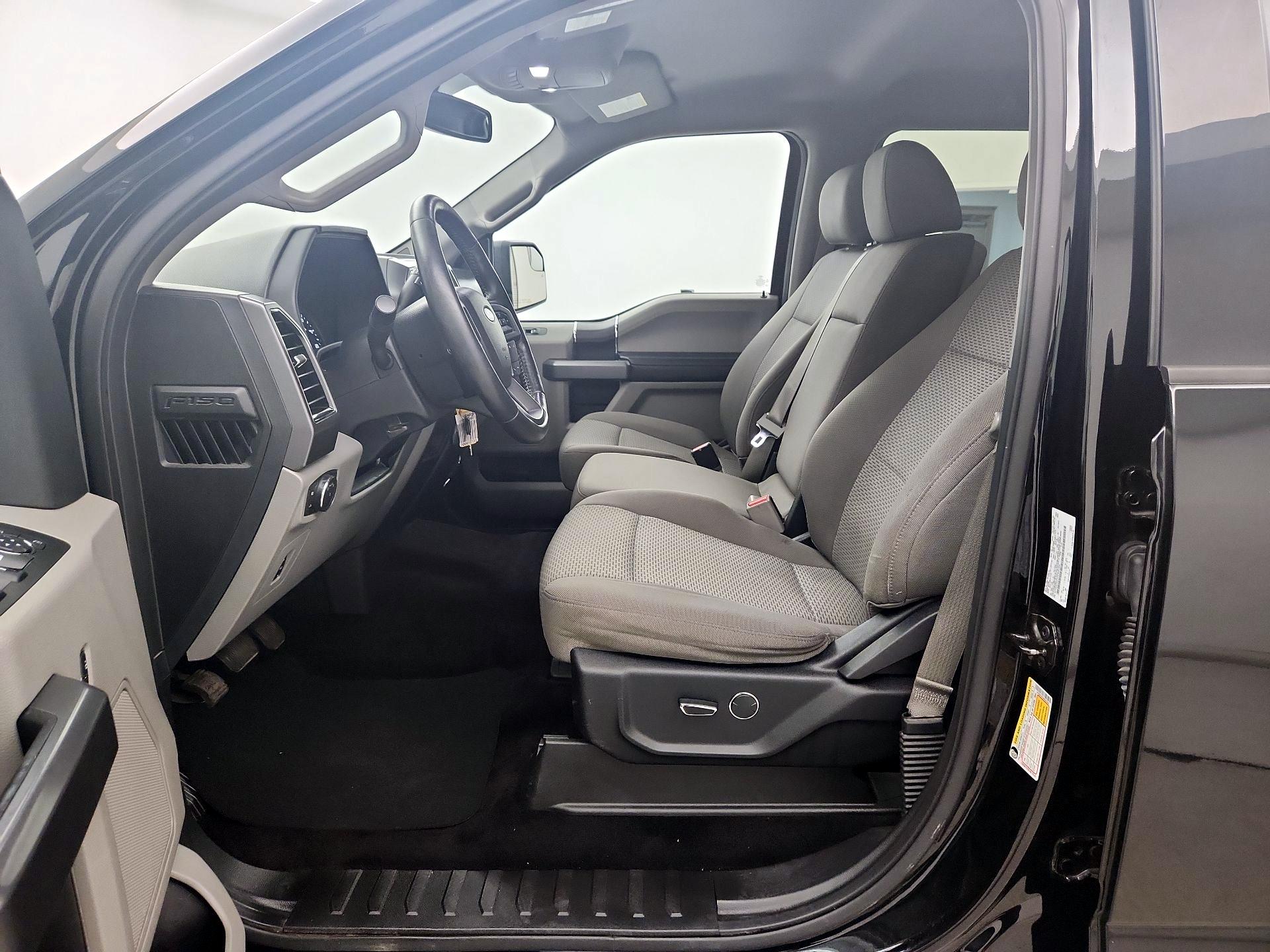 Thumbnail: 2017 Ford F-150 - 9
