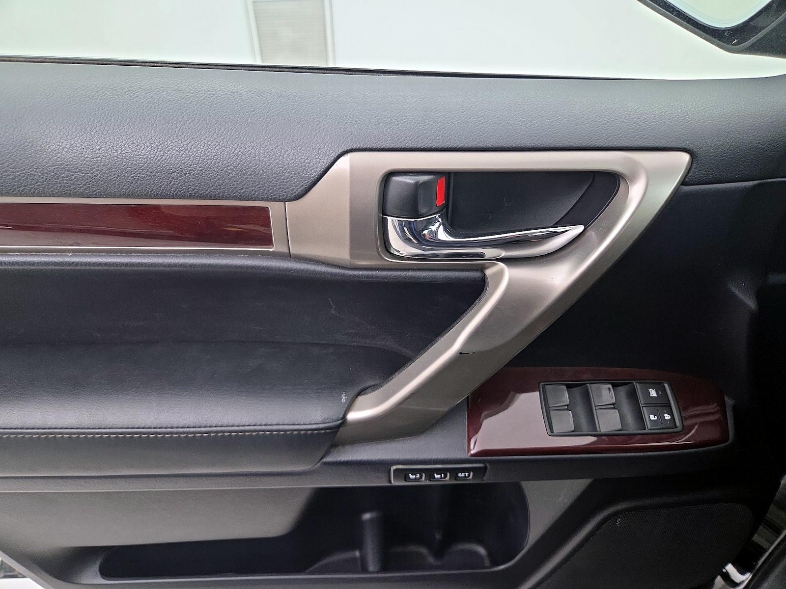 2017 Lexus GX Base - Photo 13