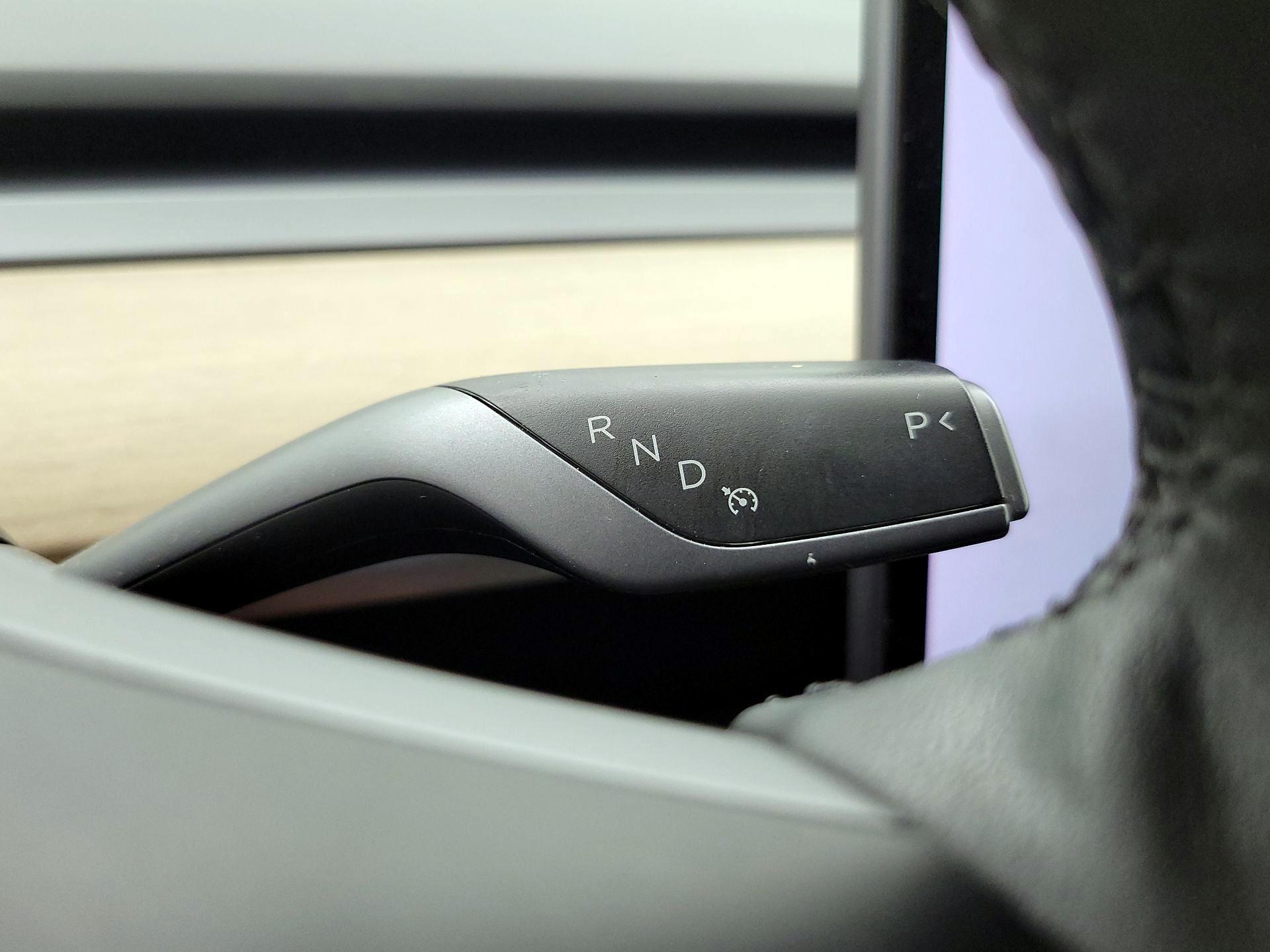 Thumbnail: 2022 Tesla Model Y - 17