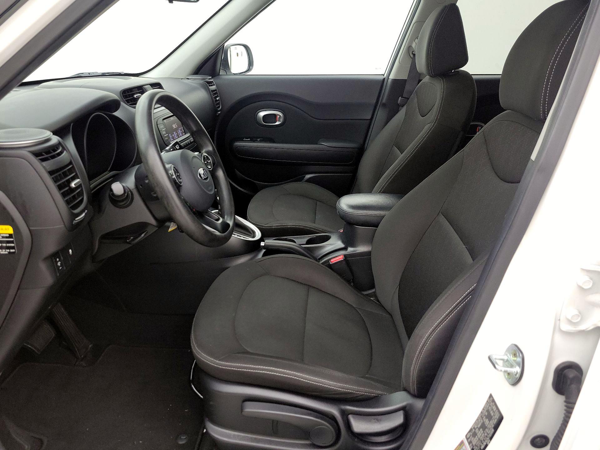 Thumbnail: 2018 Kia Soul - 11