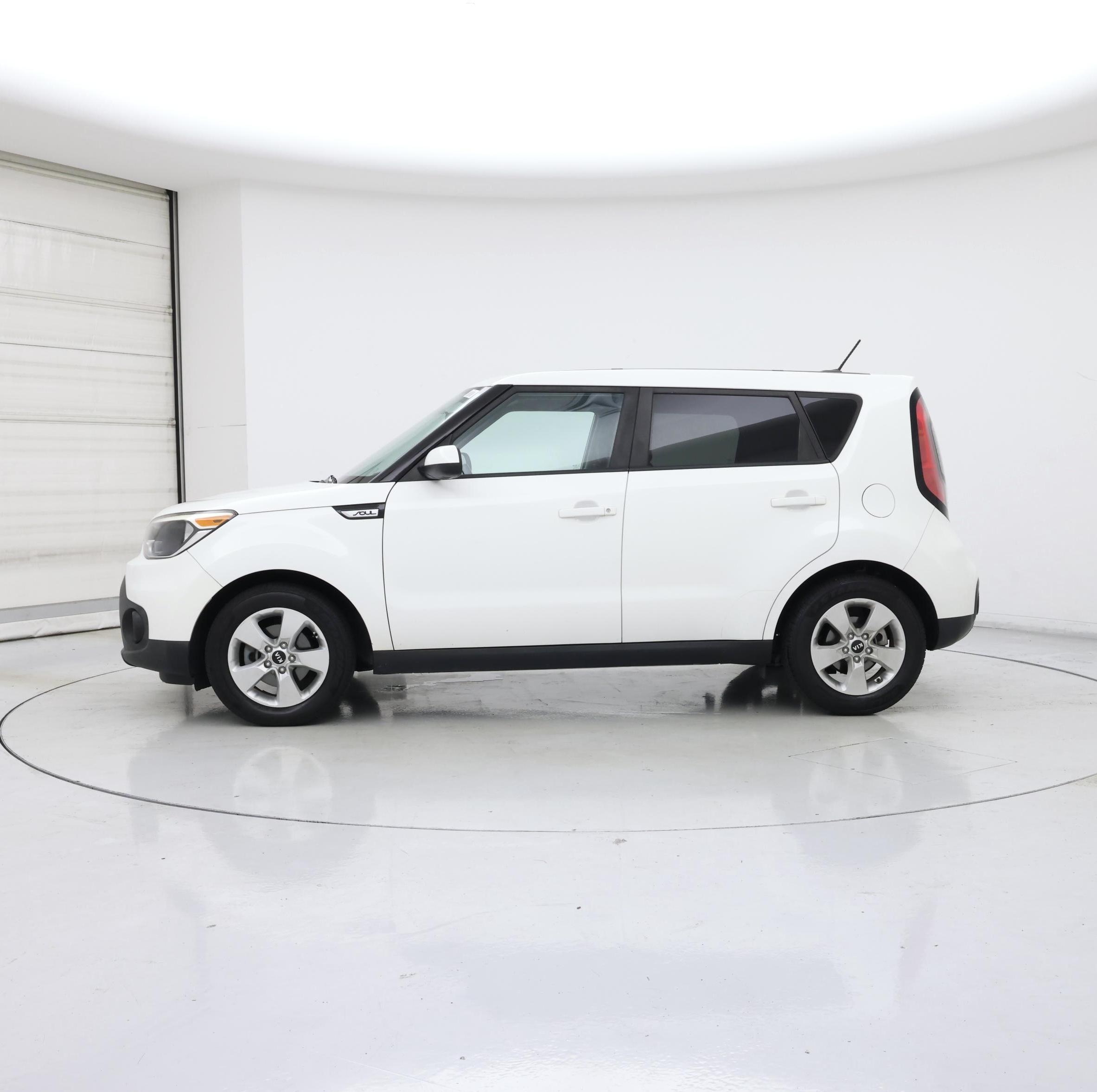 Thumbnail: 2018 Kia Soul - 3
