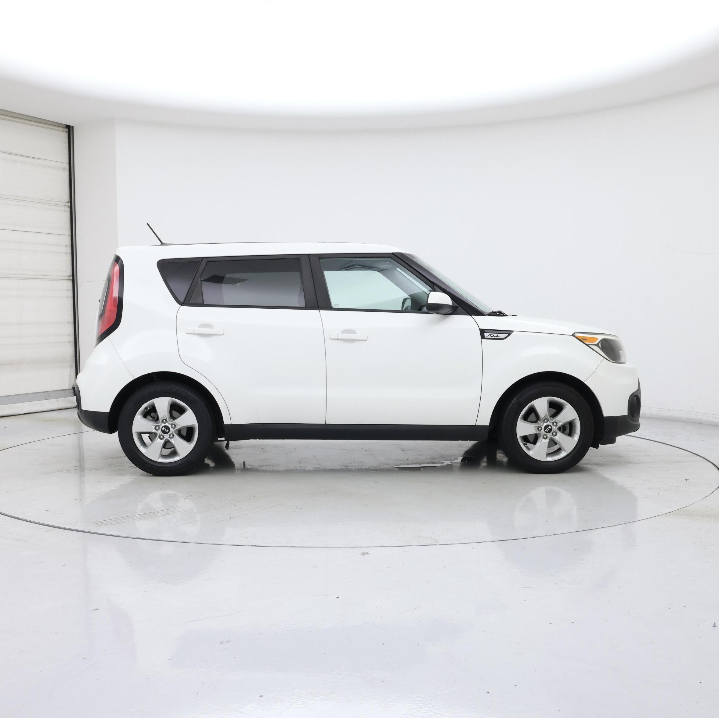 Thumbnail: 2018 Kia Soul - 7