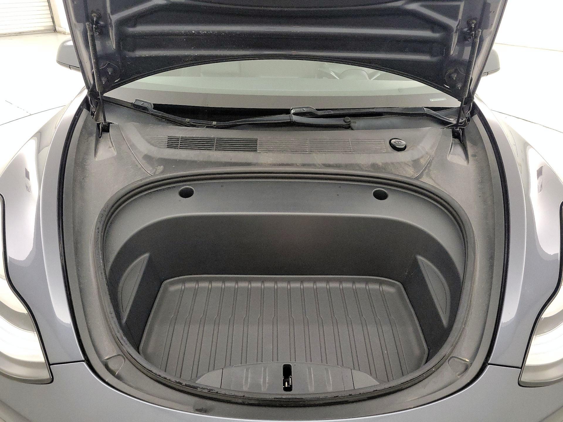 Thumbnail: 2021 Tesla Model 3 - 20