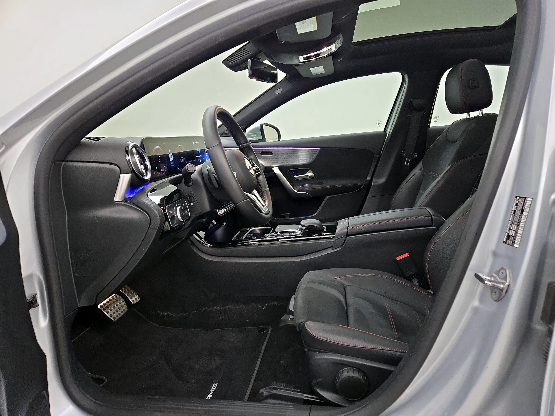 Thumbnail: 2022 Mercedes-Benz A-Class - 11