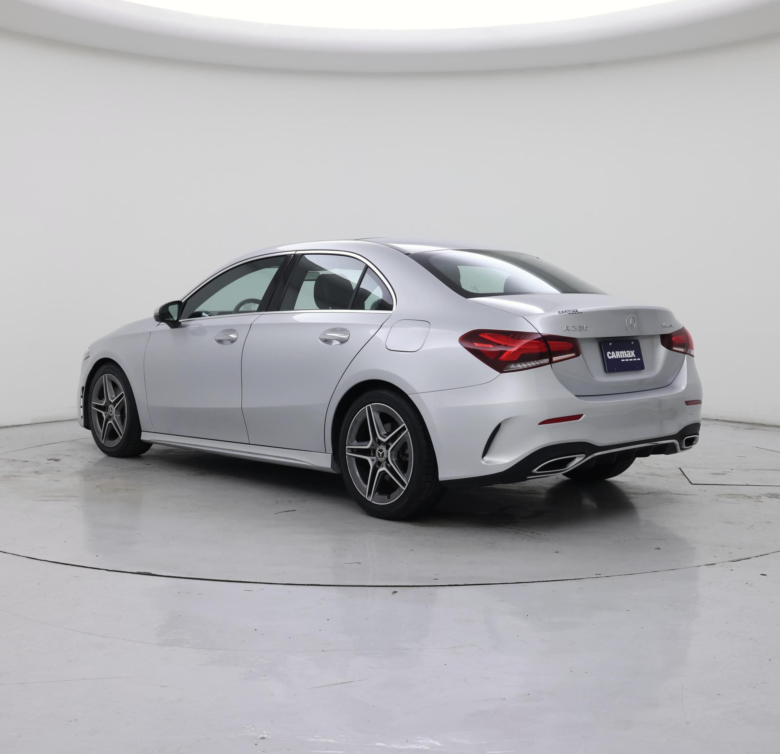 Thumbnail: 2022 Mercedes-Benz A-Class - 2