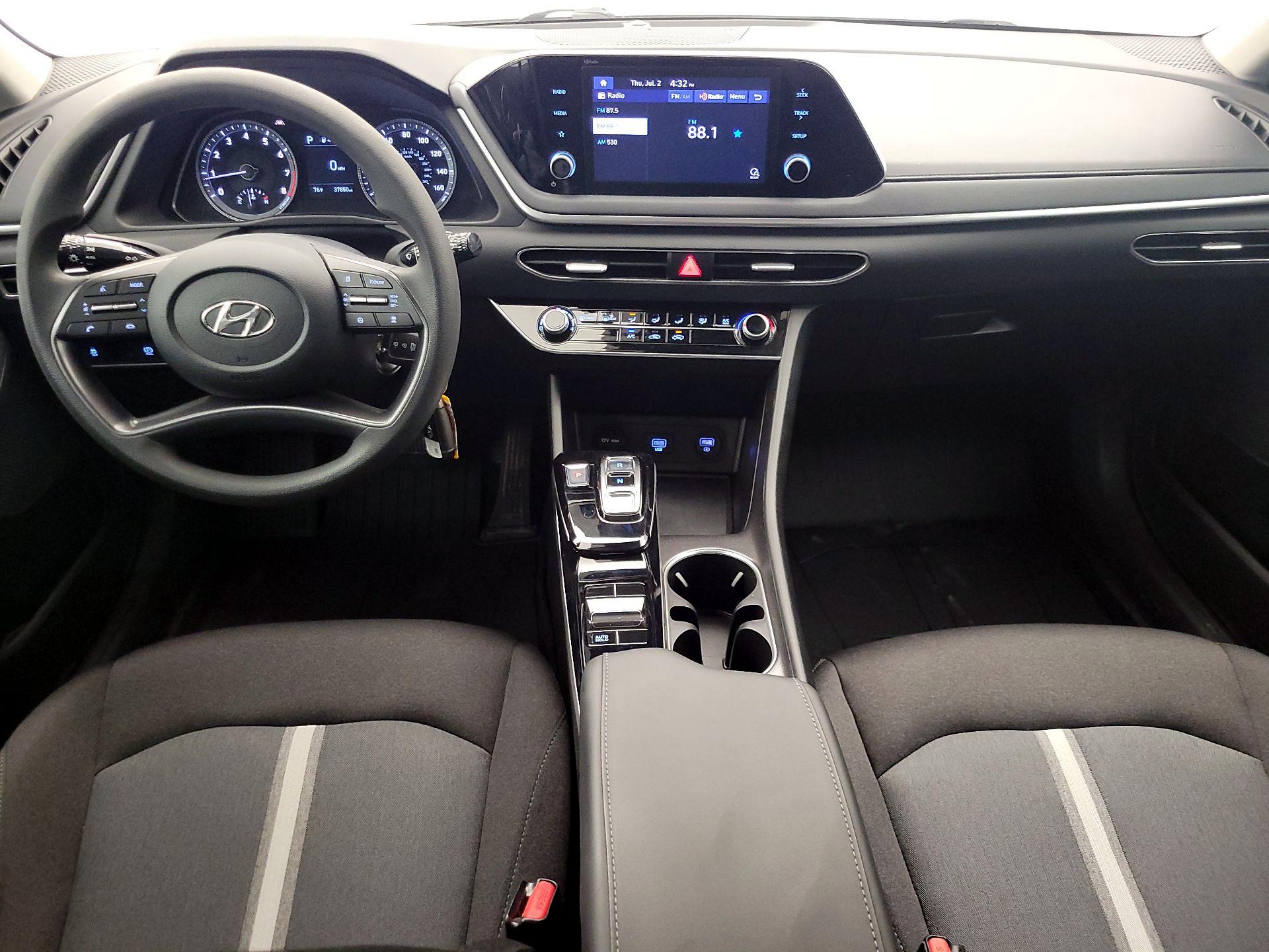 Thumbnail: 2022 Hyundai Sonata - 9