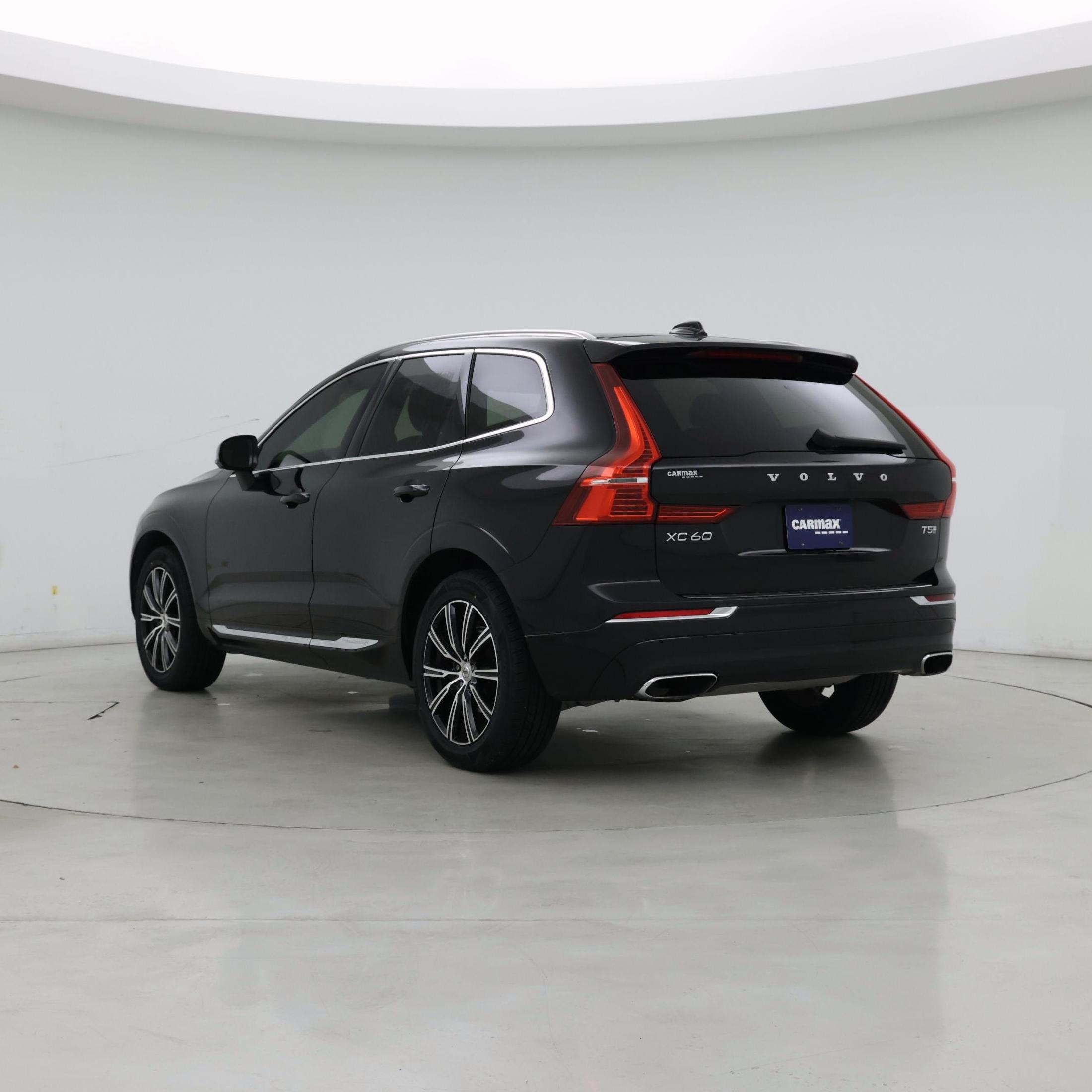 Thumbnail: 2019 Volvo XC60 - 2