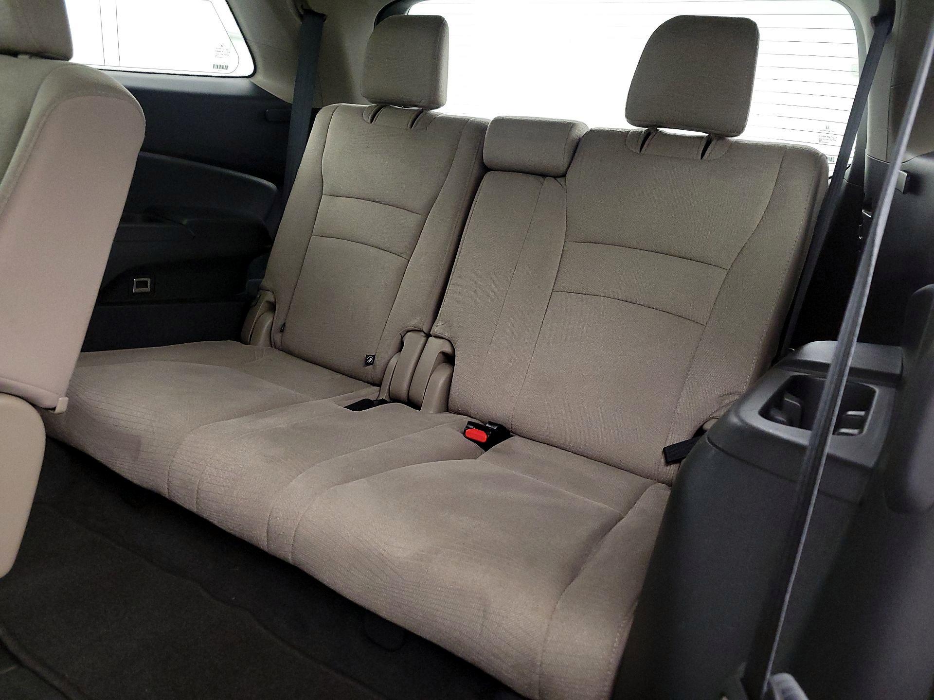 Thumbnail: 2016 Honda Pilot - 20
