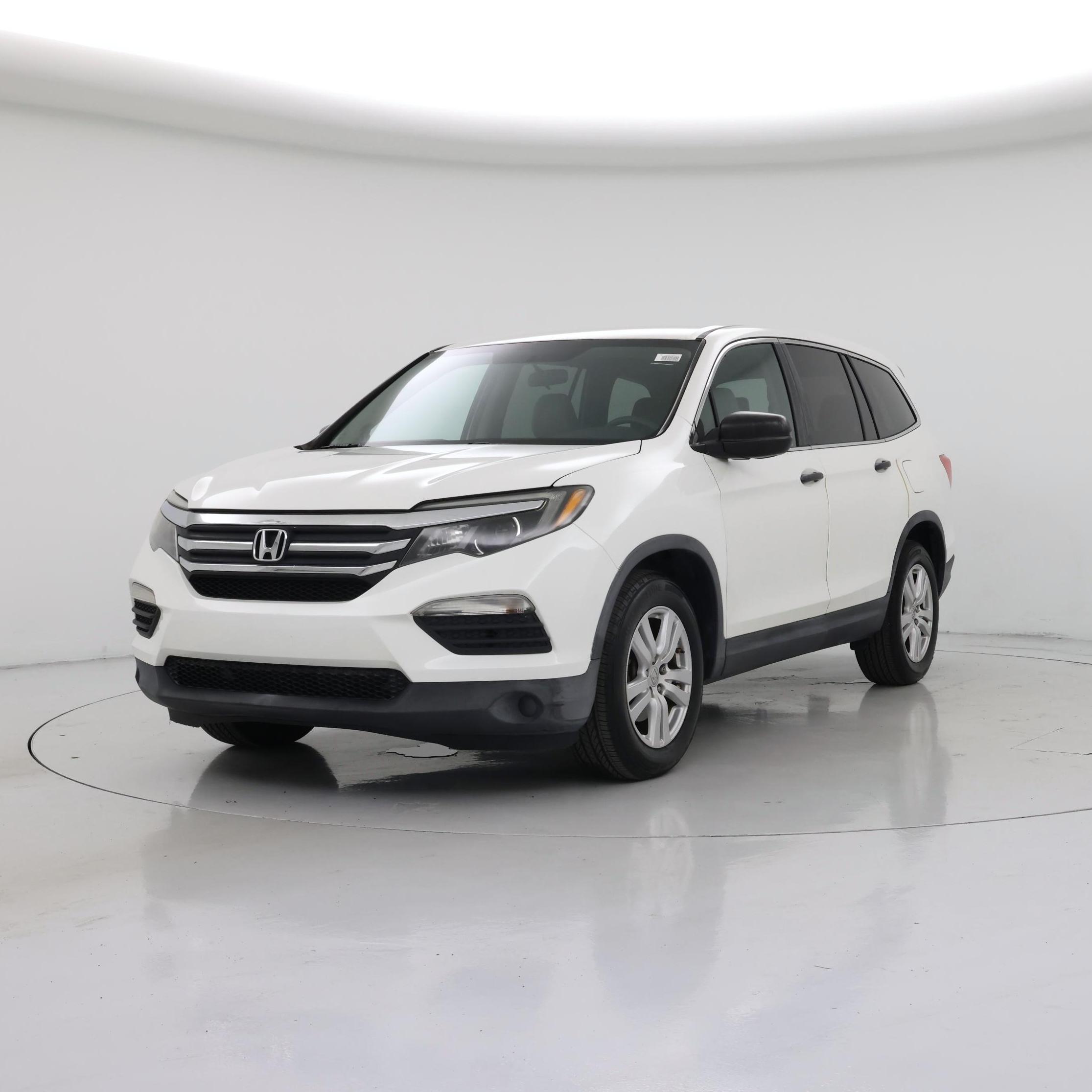Thumbnail: 2016 Honda Pilot - 4