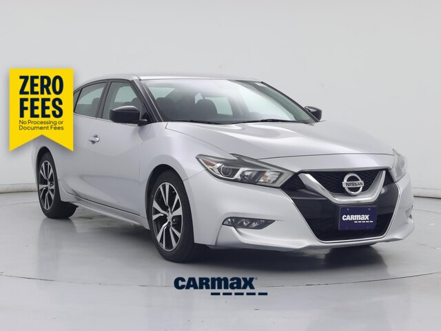 Silver 2016 Nissan Maxima Sedan Front-Wheel Drive Automatic