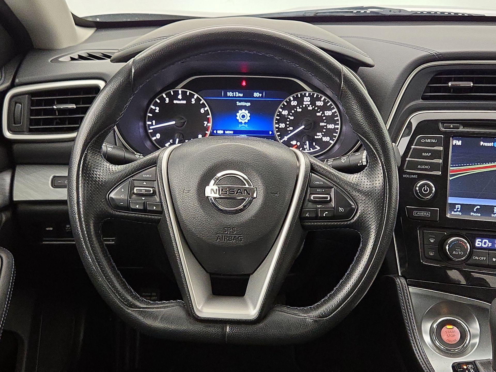 Thumbnail: 2016 Nissan Maxima - 10