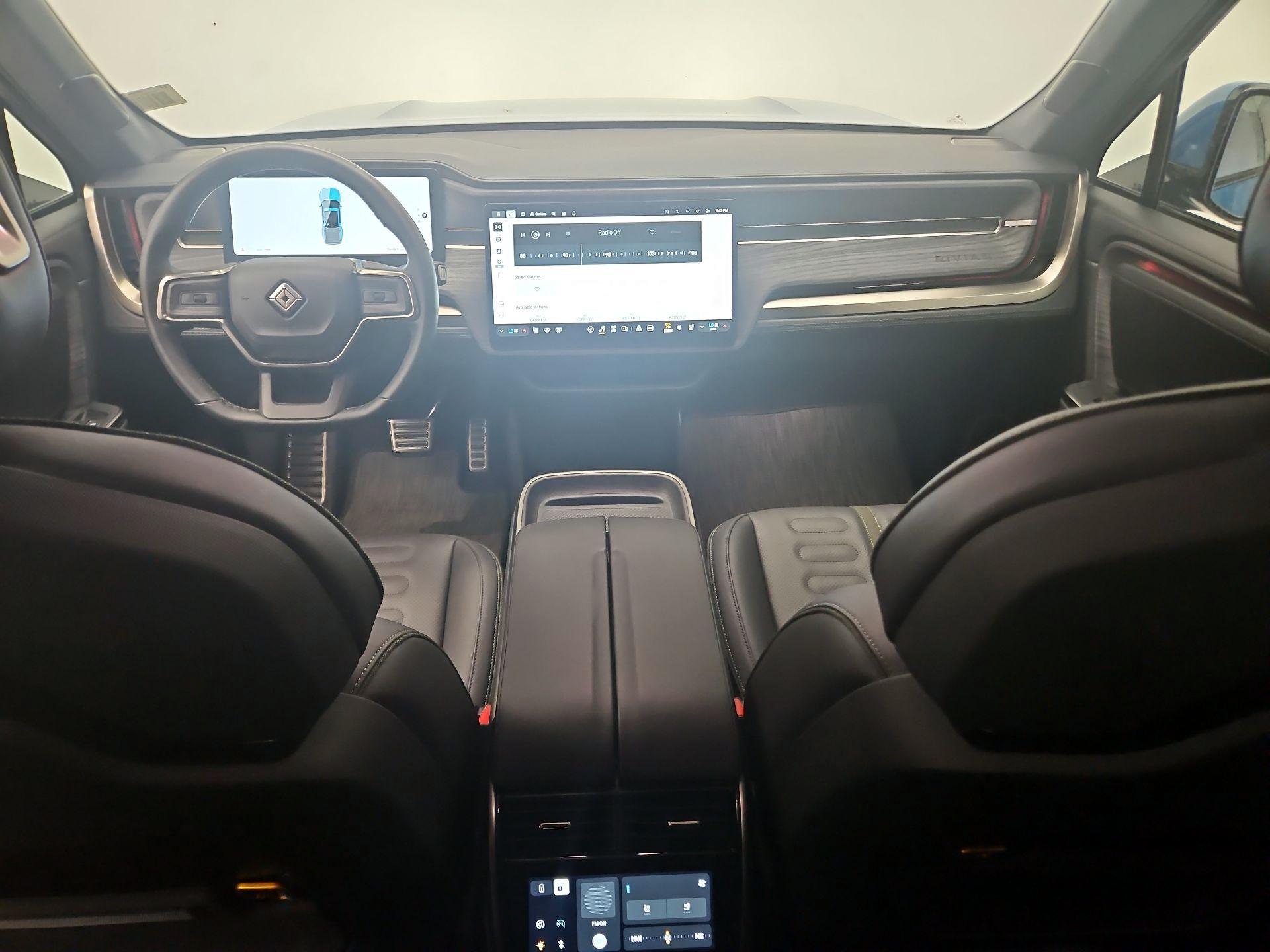 Thumbnail: 2023 Rivian R1T - 9