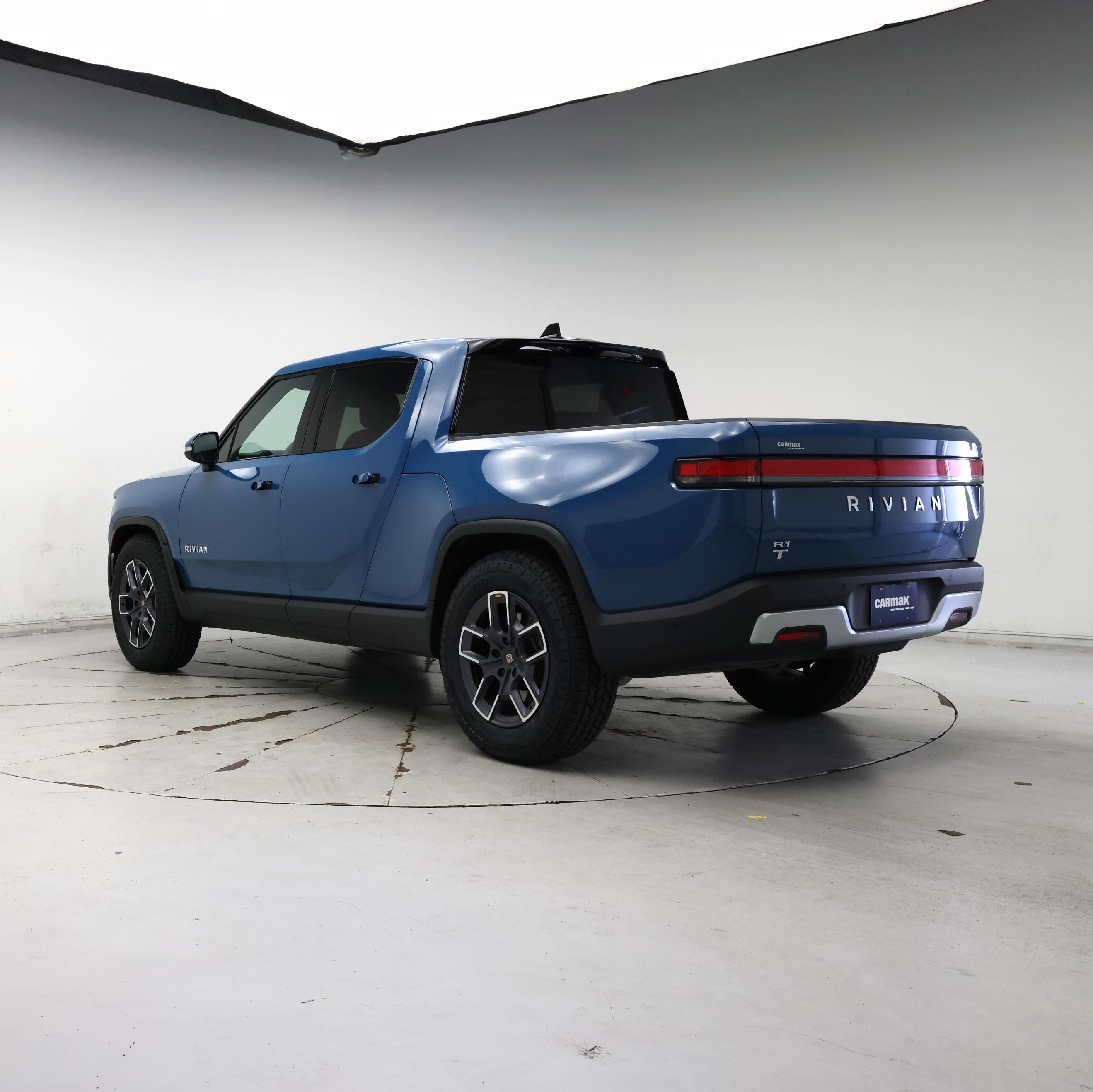 Thumbnail: 2023 Rivian R1T - 2