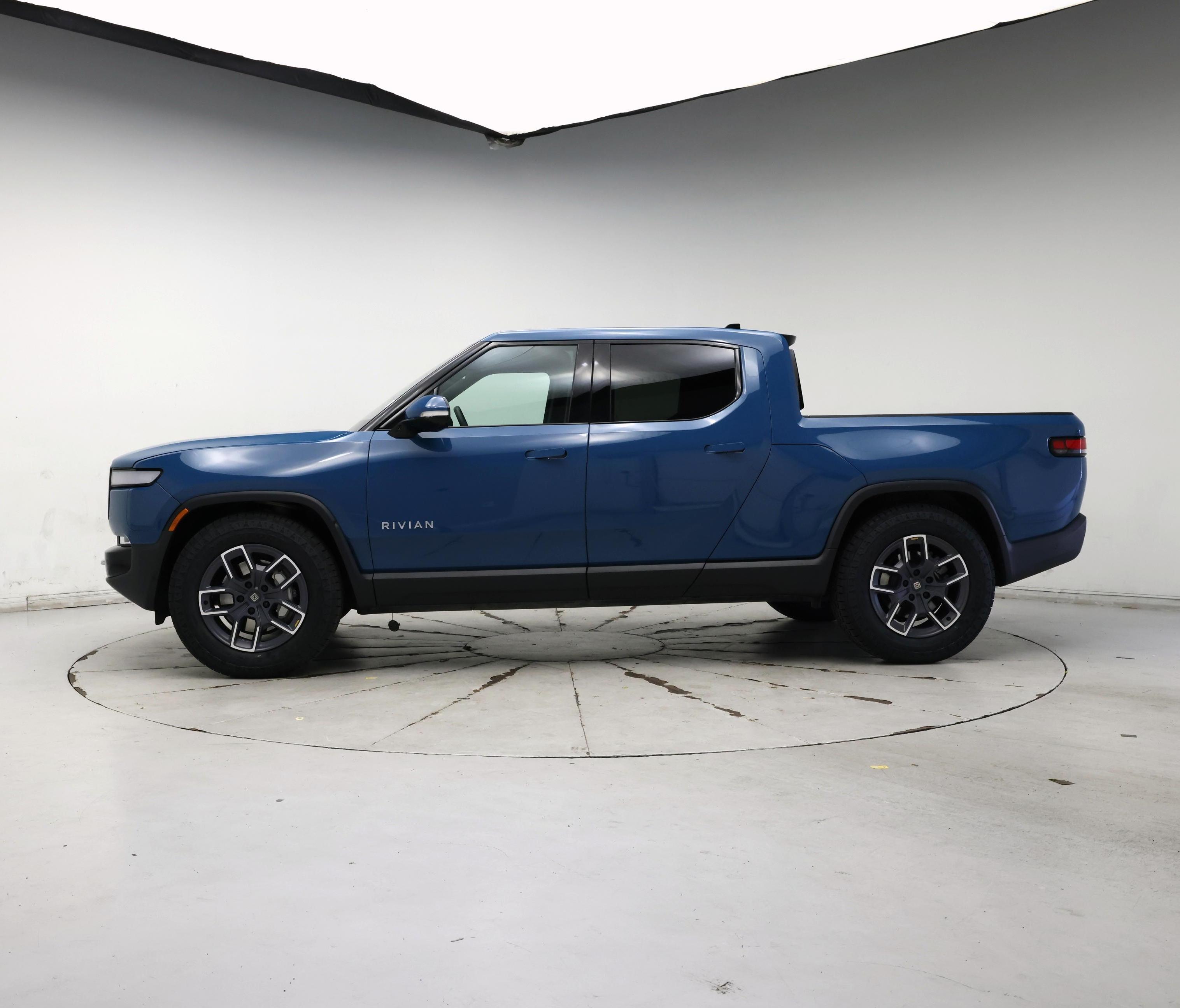 Thumbnail: 2023 Rivian R1T - 3