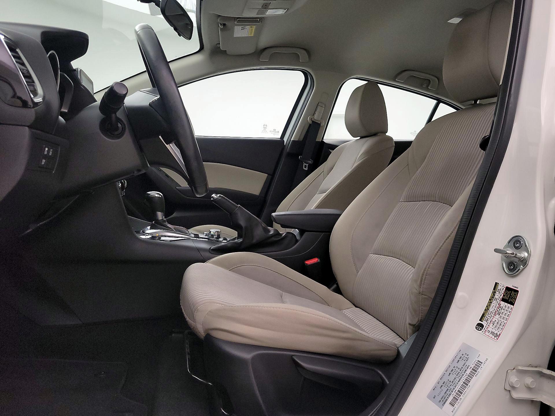 Thumbnail: 2015 Mazda Mazda3 - 11
