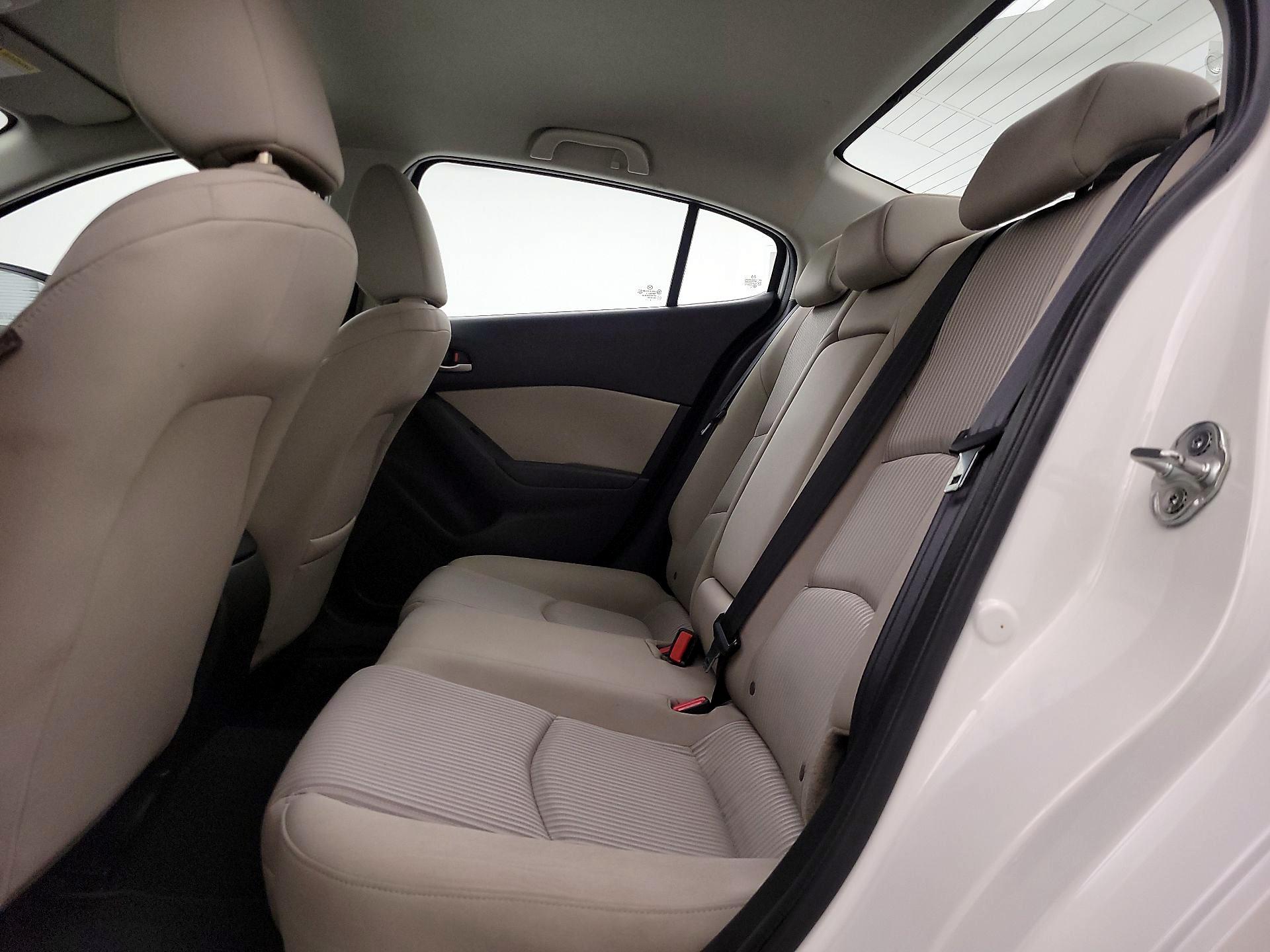 Thumbnail: 2015 Mazda Mazda3 - 19