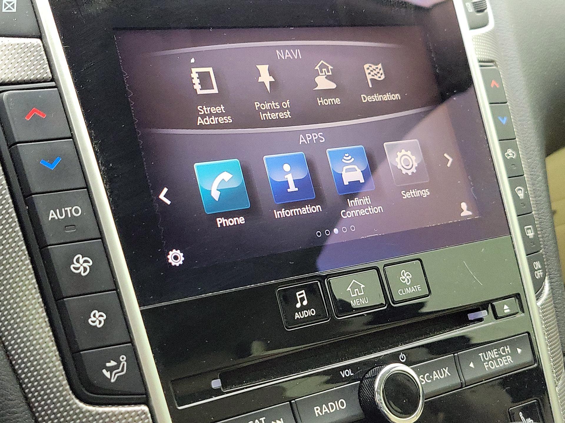 Thumbnail: 2015 INFINITI Q50 - 17