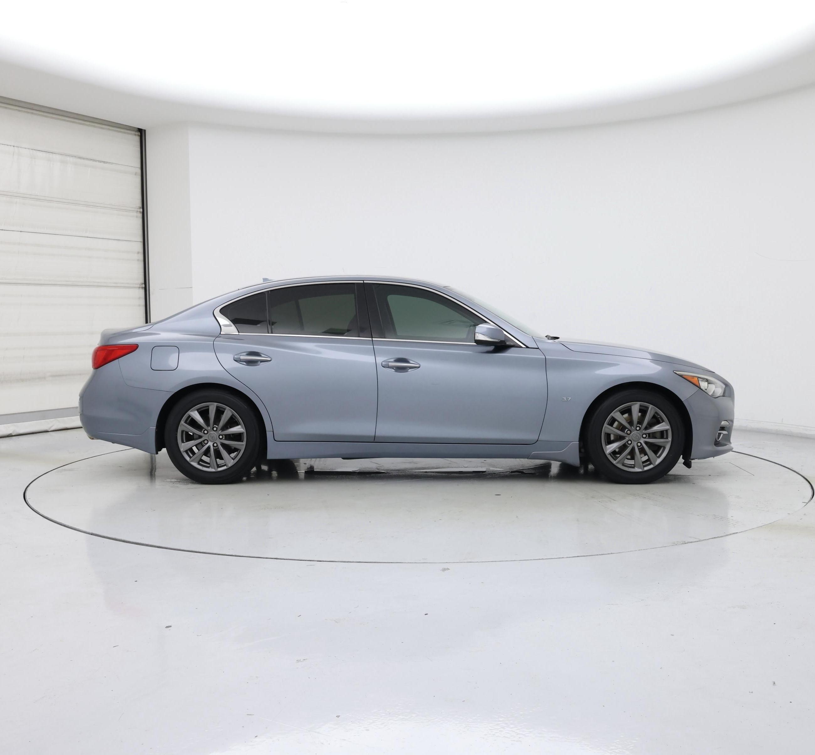 Thumbnail: 2015 INFINITI Q50 - 7