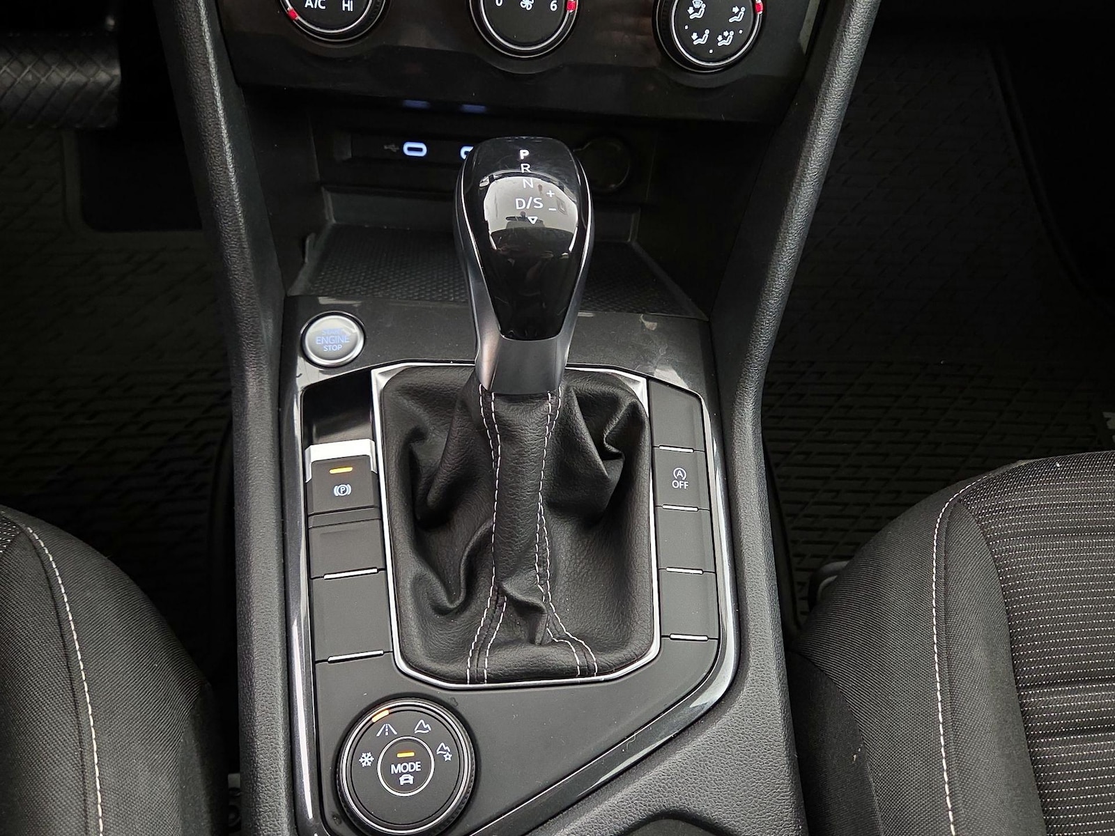 2022 Volkswagen Tiguan S - Photo 18