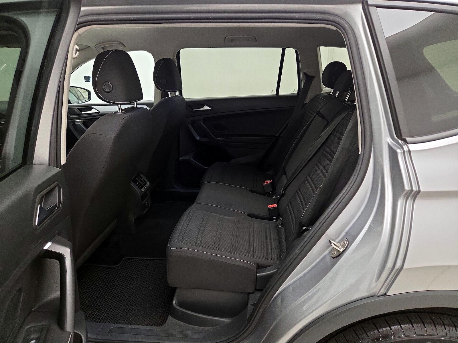 2022 Volkswagen Tiguan S - Photo 20