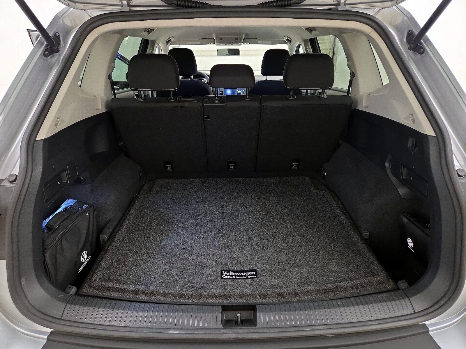 2022 Volkswagen Tiguan S - Photo 21
