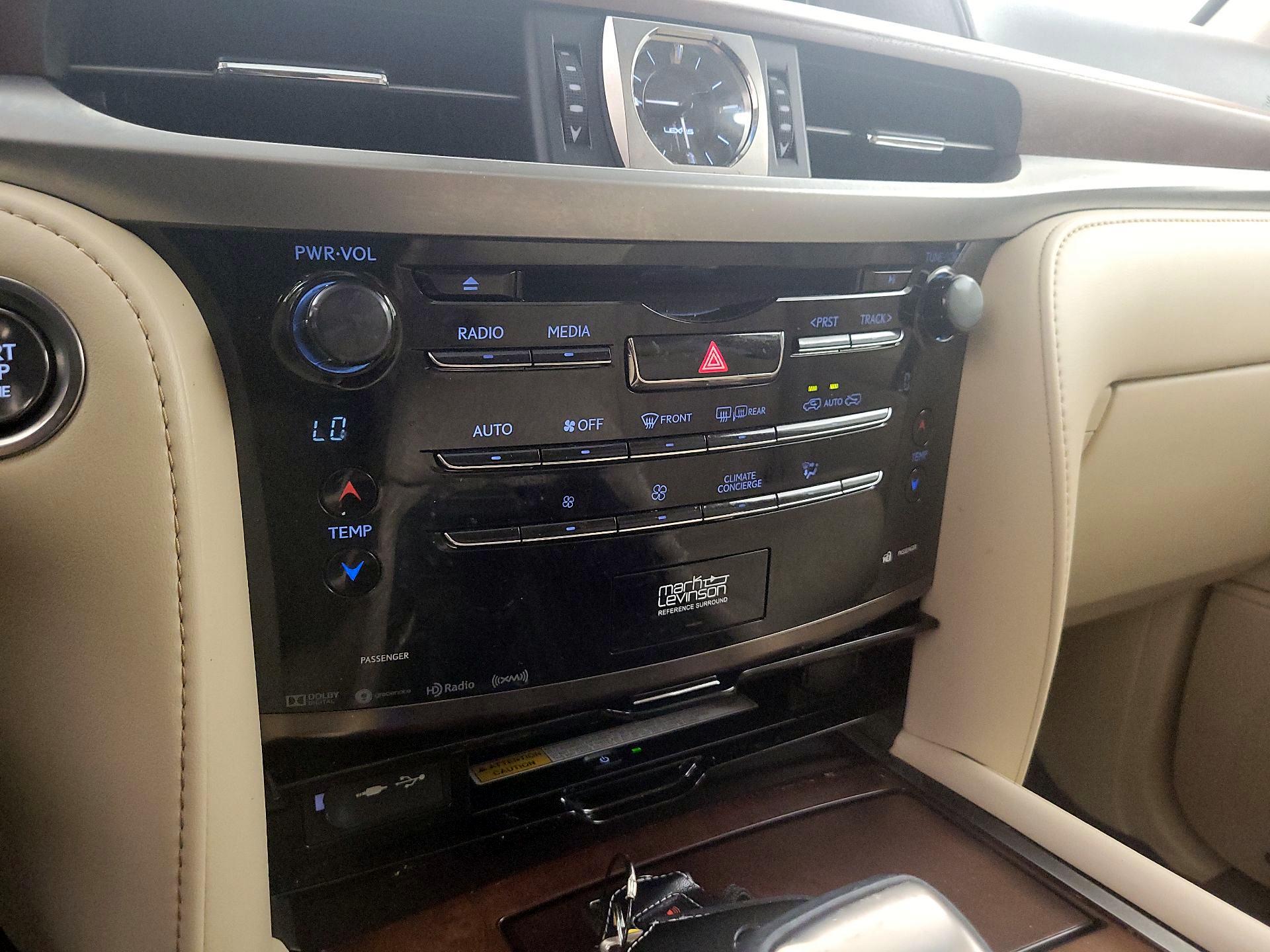 Thumbnail: 2020 Lexus LX - 16