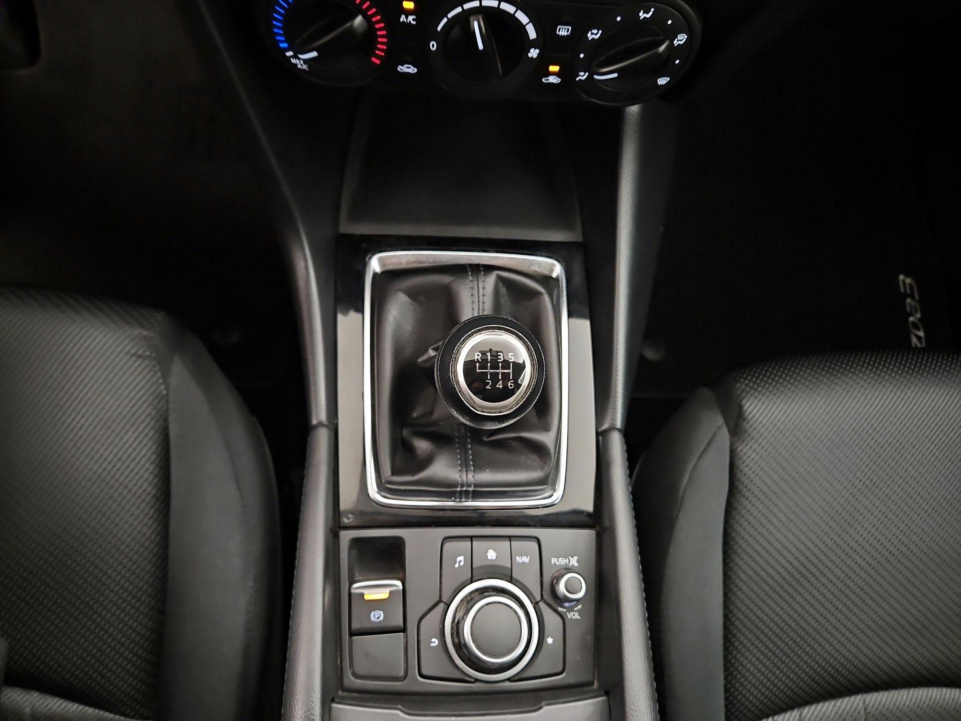 Thumbnail: 2017 Mazda Mazda3 - 17